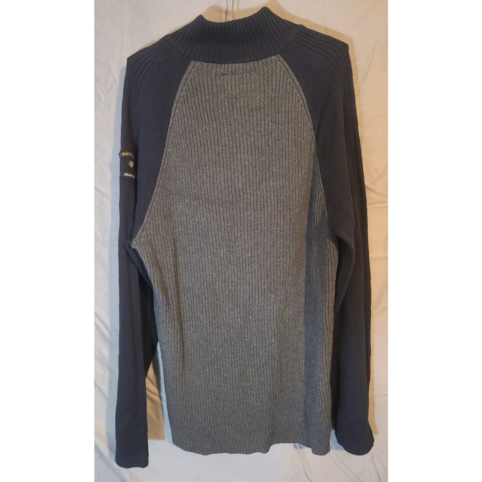 Nautica VINTAGE Nautica Jeans Co Mens Pullover Sweatshirt Half Zip 1/4 Zip Round Neck Ribbed Knit 100% Cotton Gray Solid 2XL Classic Mens Sweater 90s Theme Size US XXL / EU 58 / 5 - 2 Thumbnail