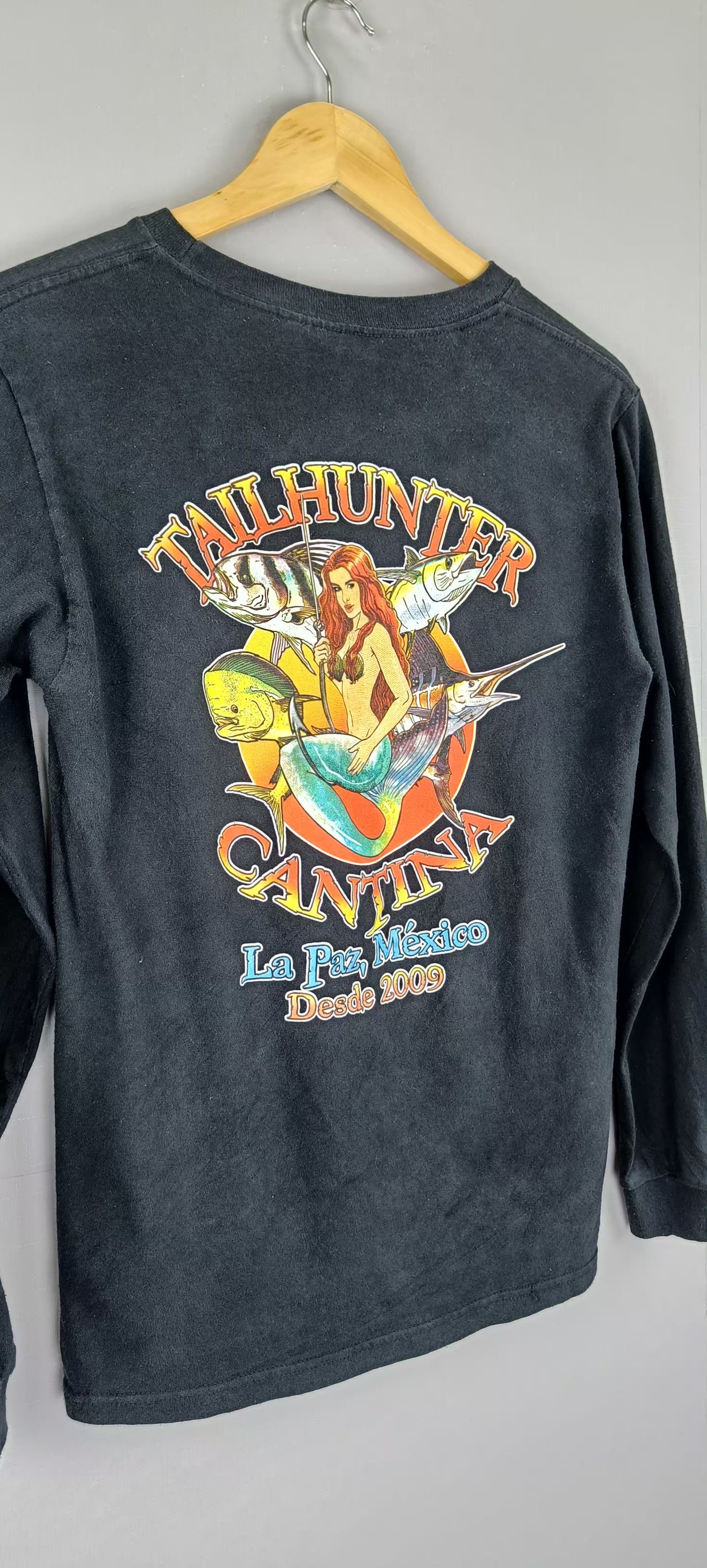 Vintage VINTAGE Y2K OVERPRINT FISHING TSHIRT Size US S / EU 44-46 / 1 - 2 Thumbnail