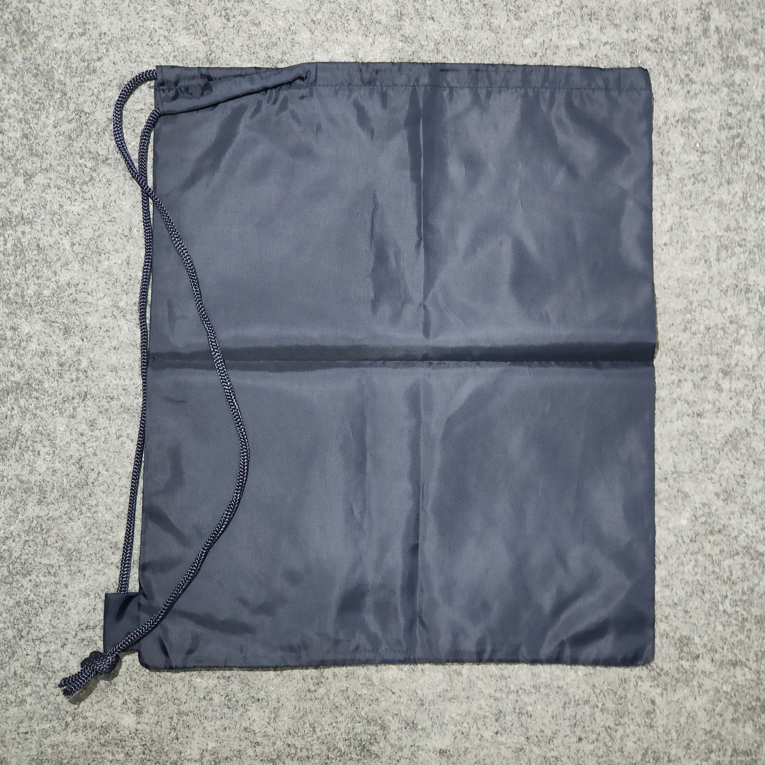 Japanese Brand 🔥YOKOHAMA MARATHON 2019 Drawstring Size ONE SIZE - 2 Thumbnail