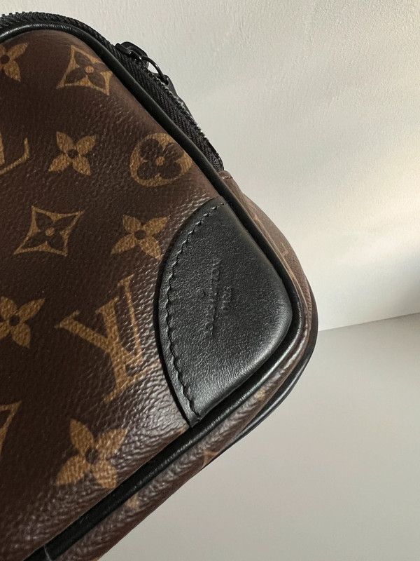 Louis Vuitton Louis Vuitton 2020 Monogram Belt Bag Size ONE SIZE - 6 Thumbnail