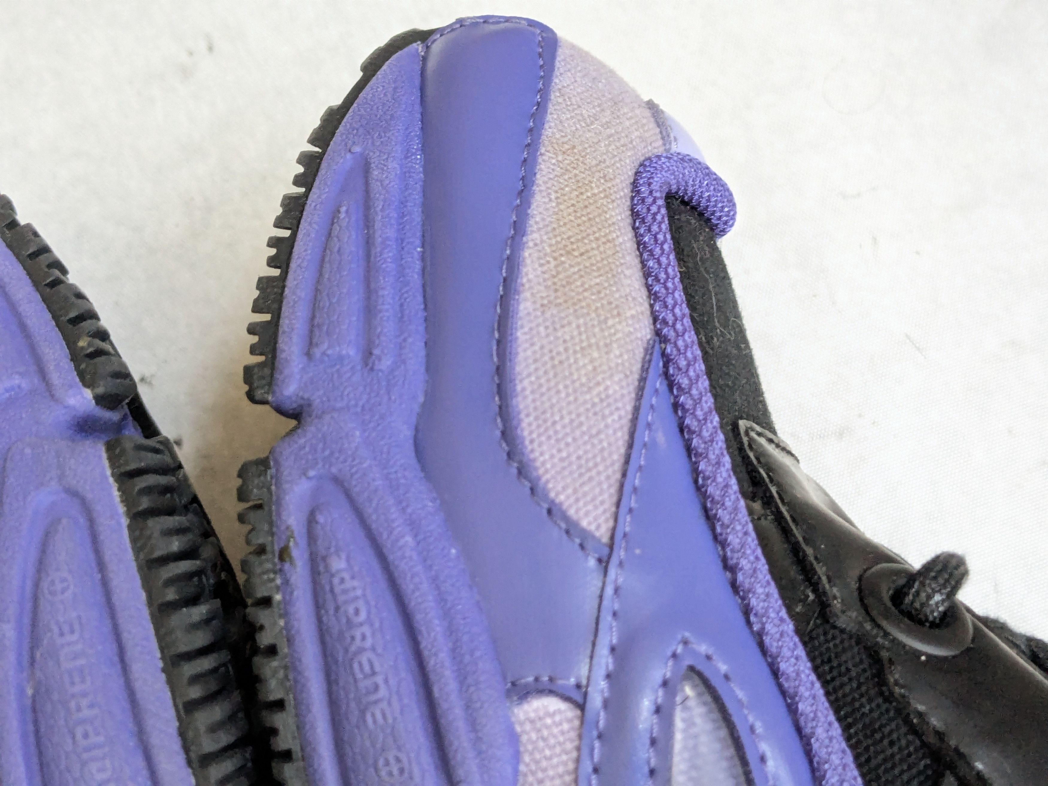 Adidas × Raf Simons Raf simons x adidas ozweego Size US 9.5 / EU 42-43 - 12 Thumbnail