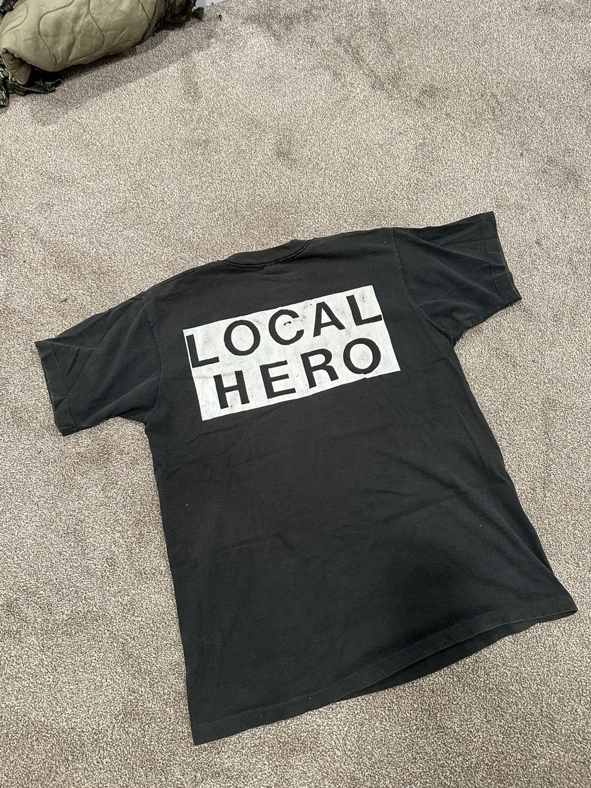 Vintage 90s Vintage Local Hero T-Shirt Size US L / EU 52-54 / 3 - 9 Thumbnail