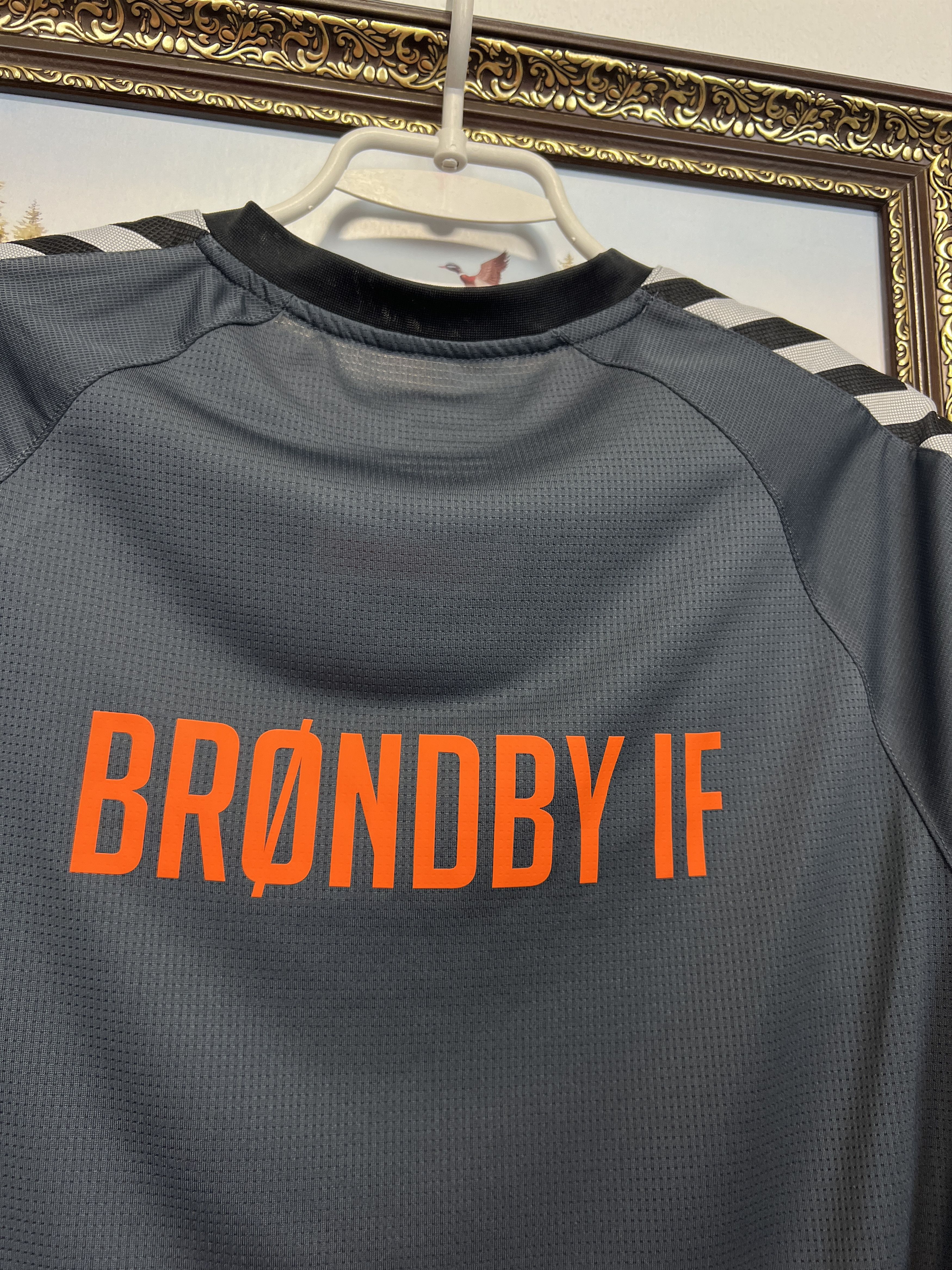 Hummel Brondby football shirt Soccer Train Jersey Sport Trikot Rare Size US S / EU 44-46 / 1 - 8 Thumbnail