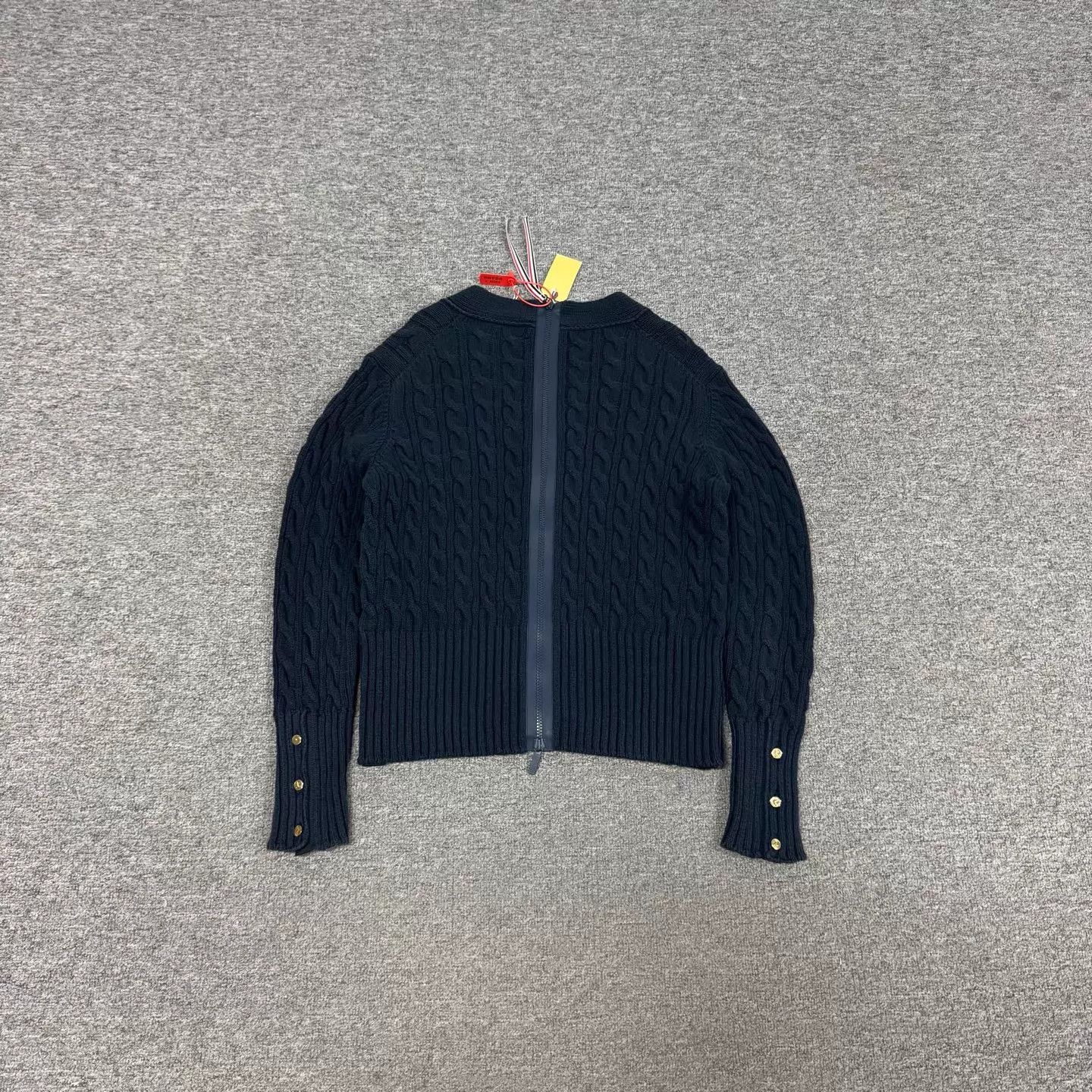 Thom Browne Thom Browne Cable Cardigan Gold Button Back Zip Size S / US 4 / IT 40 - 2 Thumbnail
