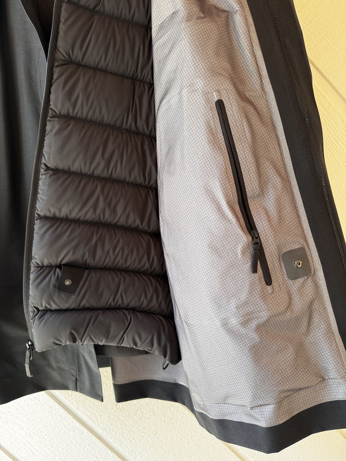 Arc'teryx Arc’teryx Veilance Patrol Down Coat Size US L / EU 52-54 / 3 - 7 Thumbnail