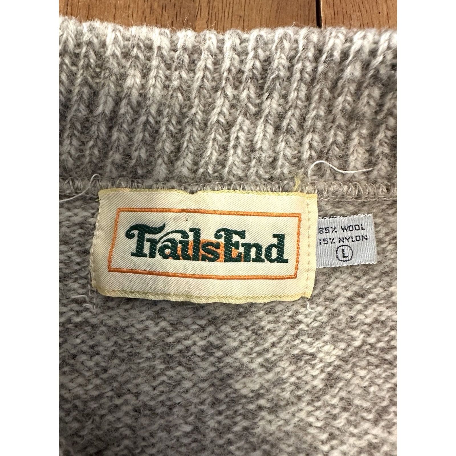 Vintage VINTAGE Trails End Sweater Henley Large Red Gray Two Tone Striped 80s Wool Mens Size US L / EU 52-54 / 3 - 2 Thumbnail