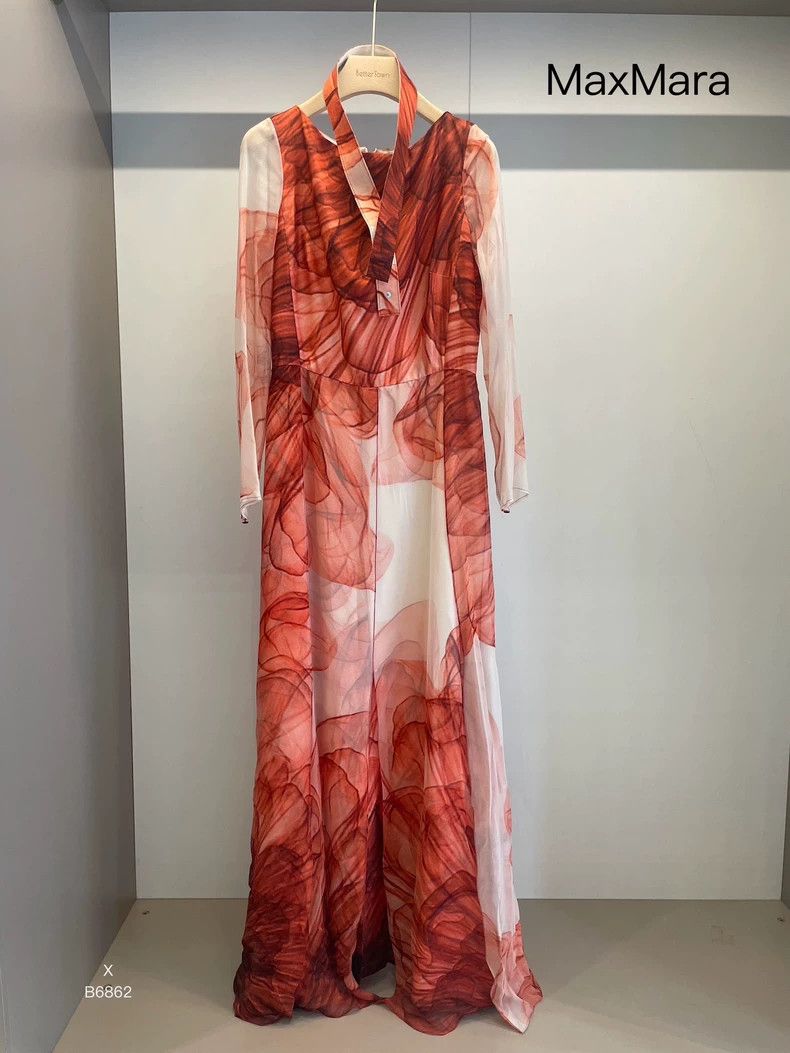Max Mara Max Mara Dress Size M / US 6-8 / IT 42-44 - 1 Thumbnail