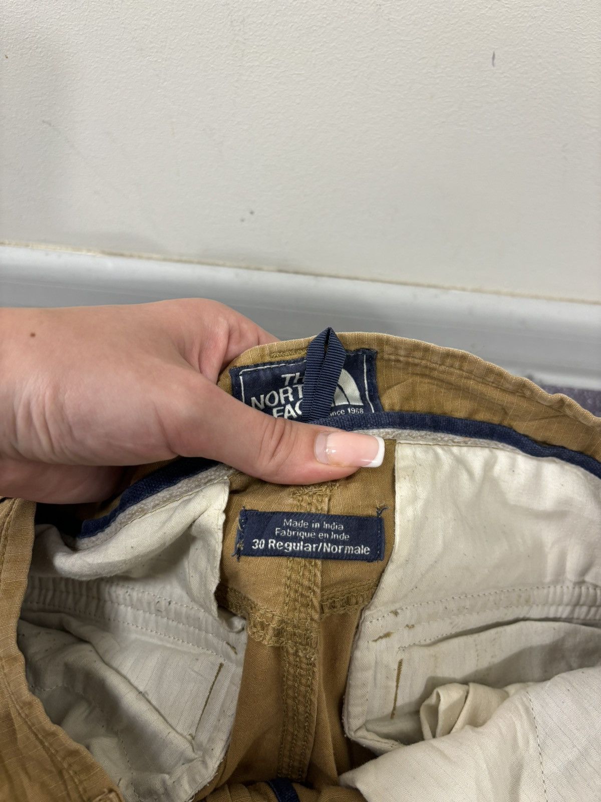 The North Face The North Face Men’s Utility Hype Outdoor Cargo Shorts Size US 30 / EU 46 - 12 Thumbnail