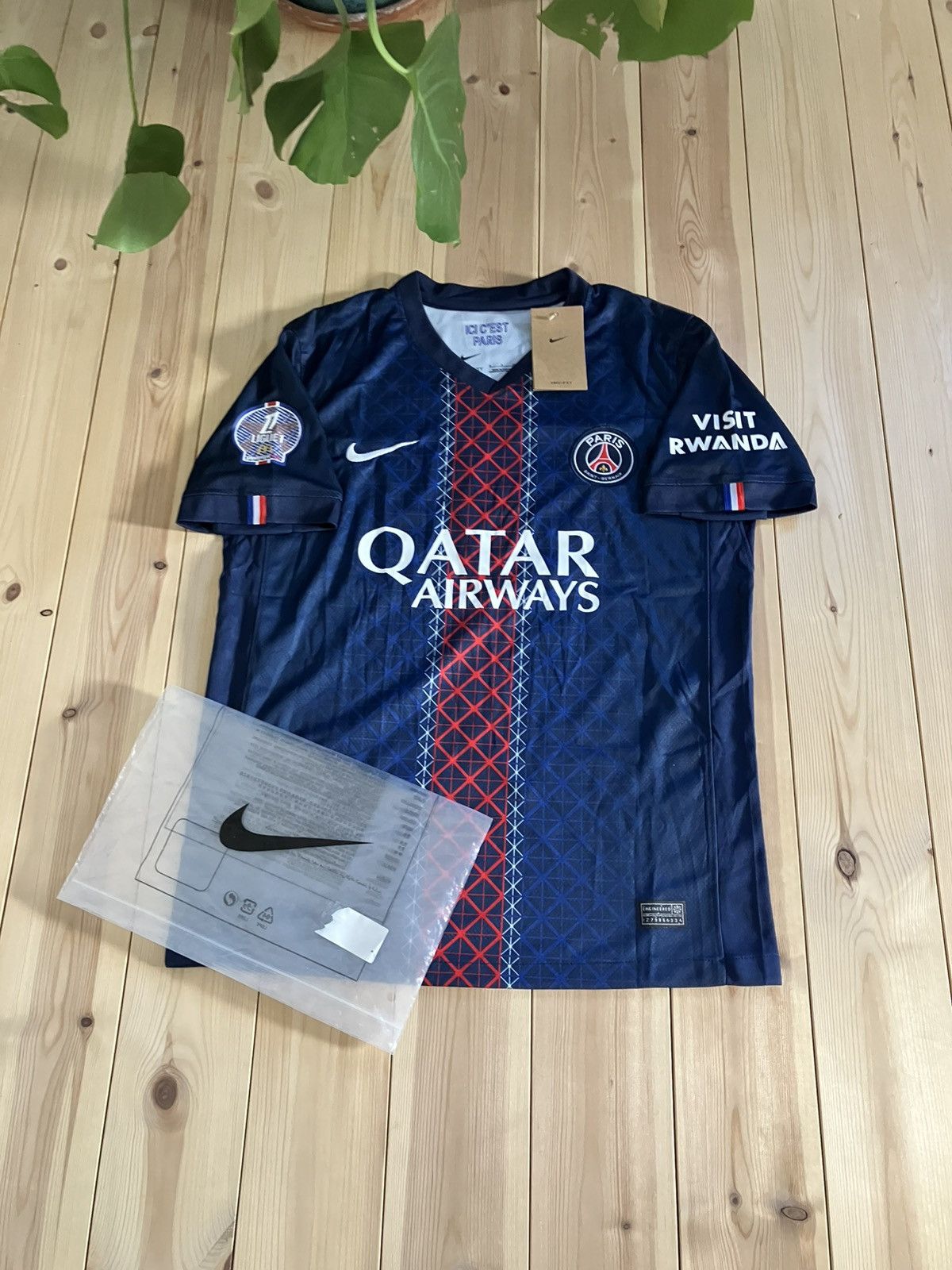 Nike 2025 D. Doué #14 jersey Size US S / EU 44-46 / 1 - 2 Thumbnail