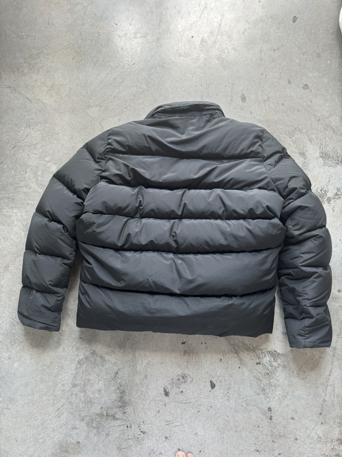 Balenciaga Balenciaga C-Shaped Puffer Coat Size US S / EU 44-46 / 1 - 2 Thumbnail