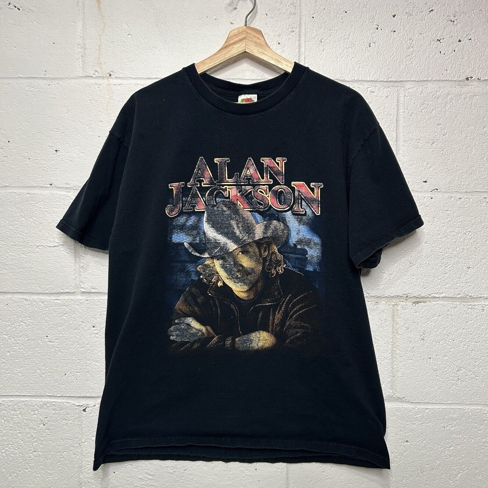 Fruit Of The Loom Vintage Alan Jackson 2004 Tour Greatest Hits Promo Tee Size US XL / EU 56 / 4 - 1 Thumbnail