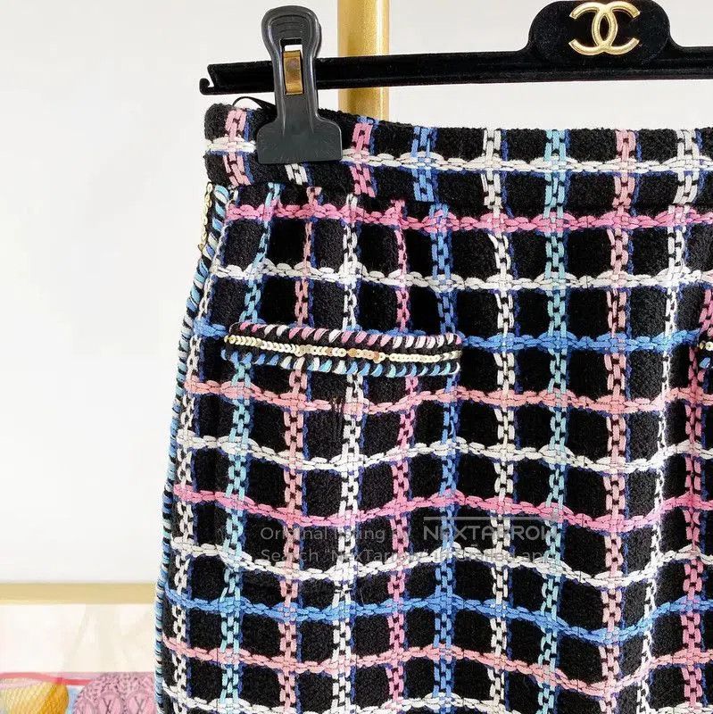 Chanel Chanel Colorful Summer Mini Skirt for Women . Size 22" - 4 Thumbnail