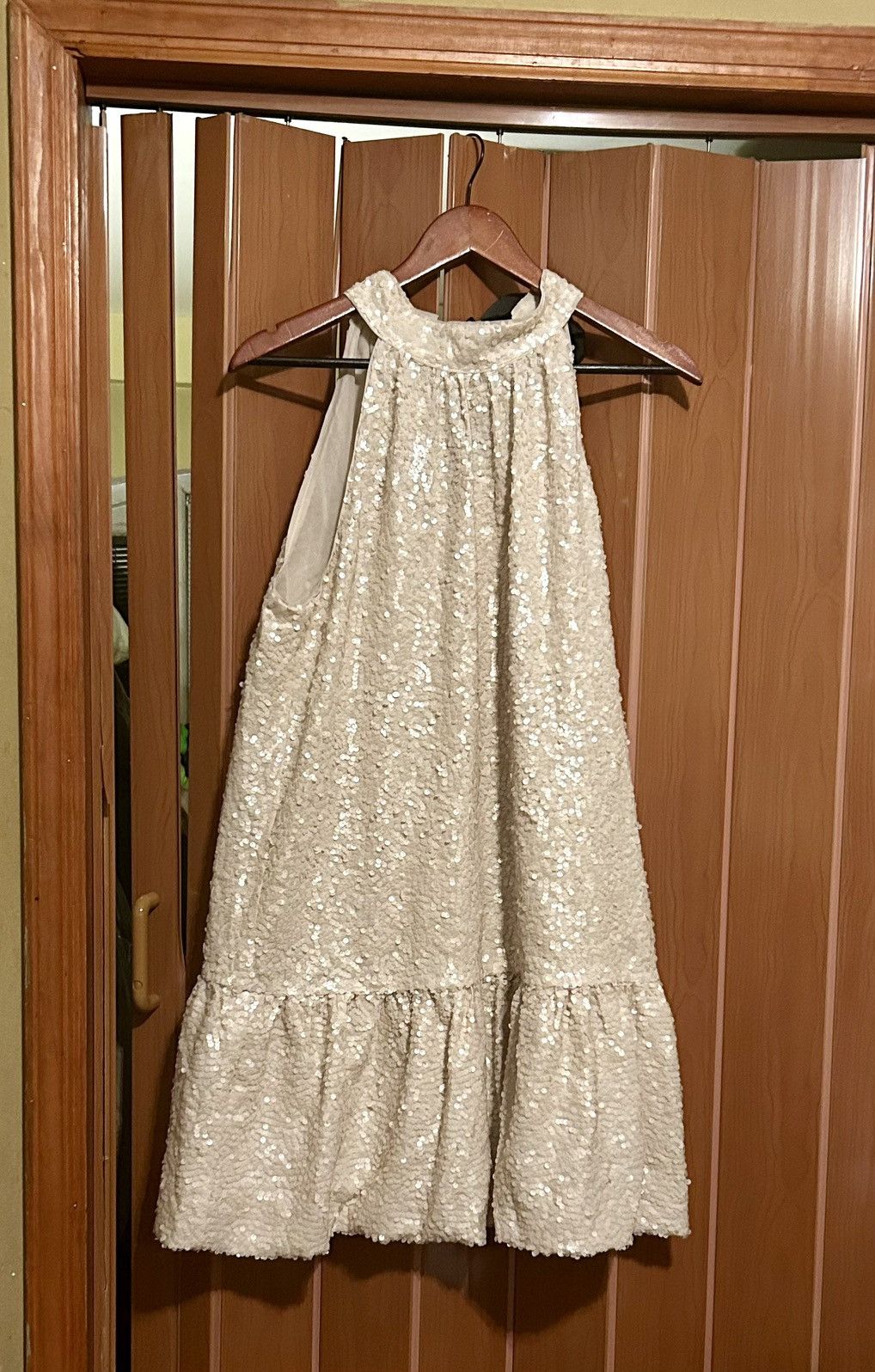 H&M H& M sold out white sequin bow back dress Size M / US 6-8 / IT 42-44 - 8 Thumbnail