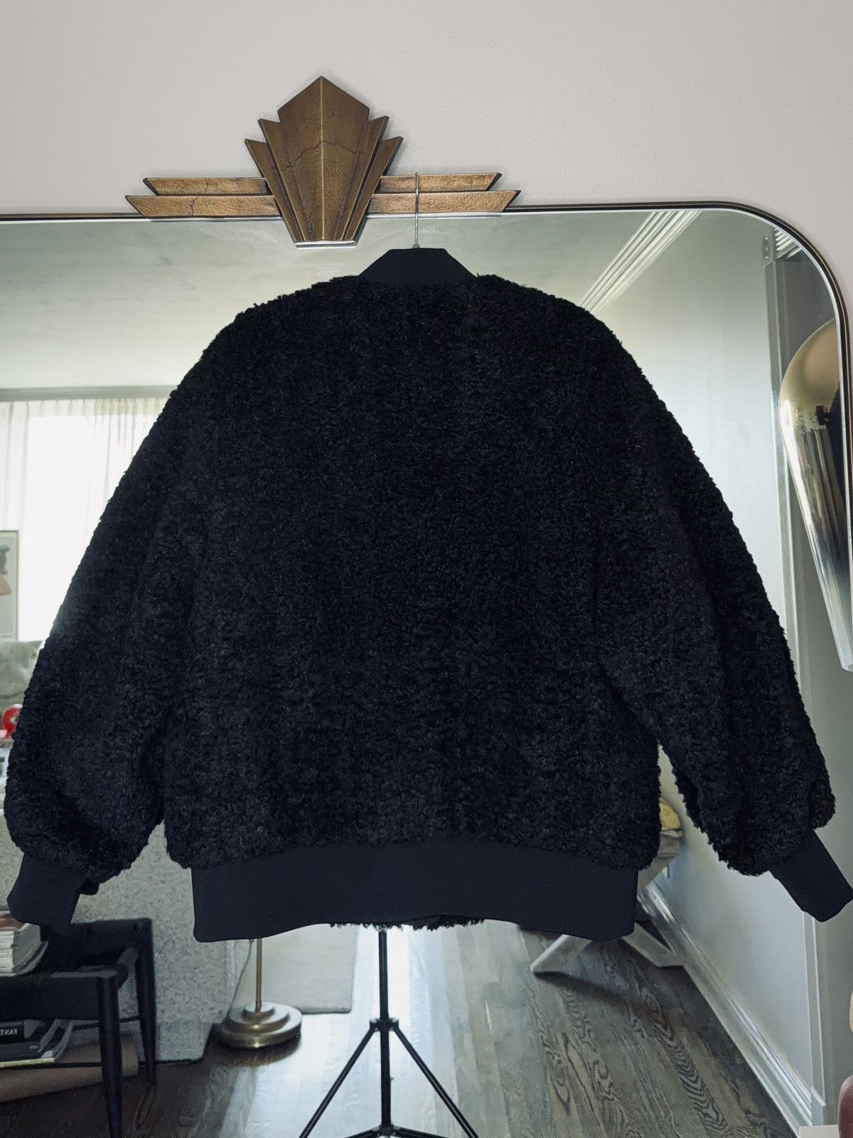 Cos COS Oversized Faux Shearling Bomber Size US XS / EU 42 / 0 - 3 Thumbnail