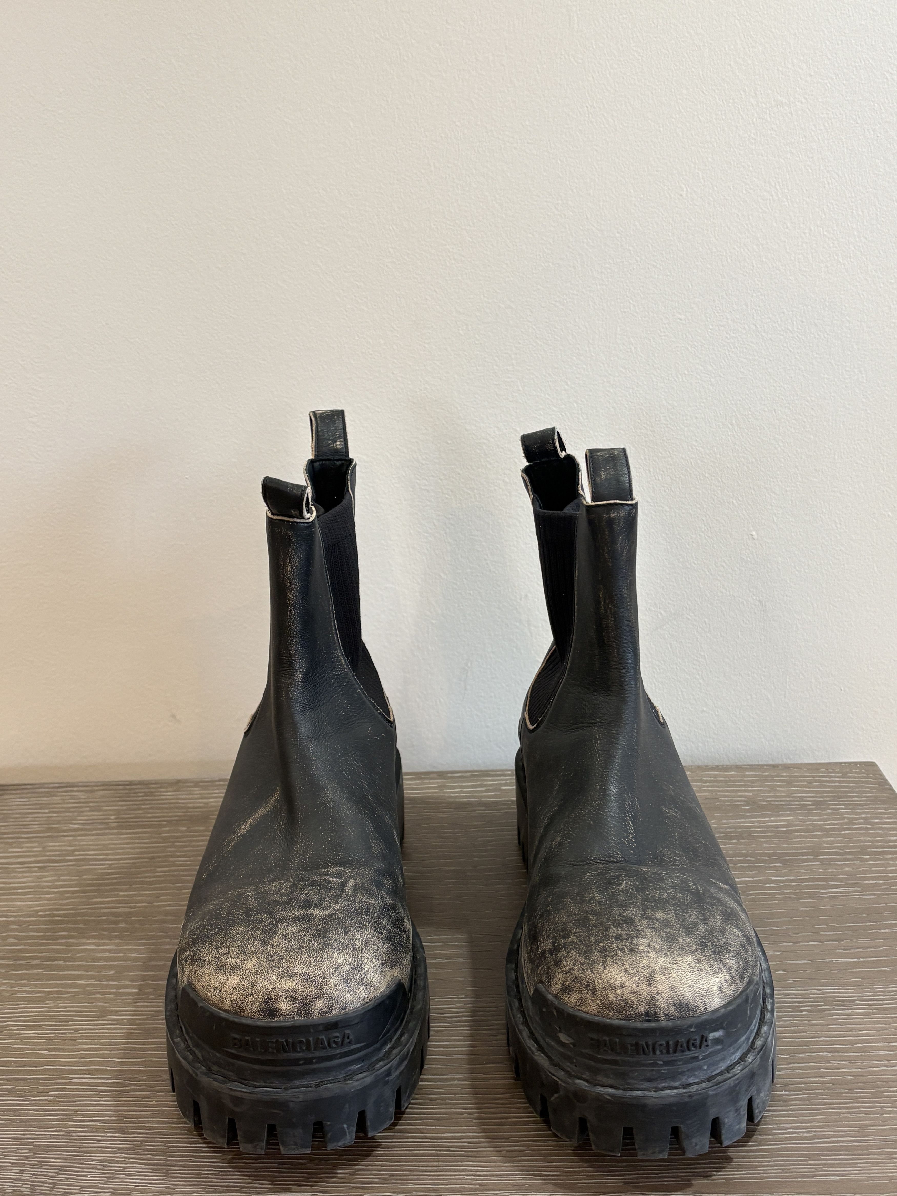 Balenciaga Balenciaga Strike Boots Size US 12 / EU 45 - 8 Thumbnail