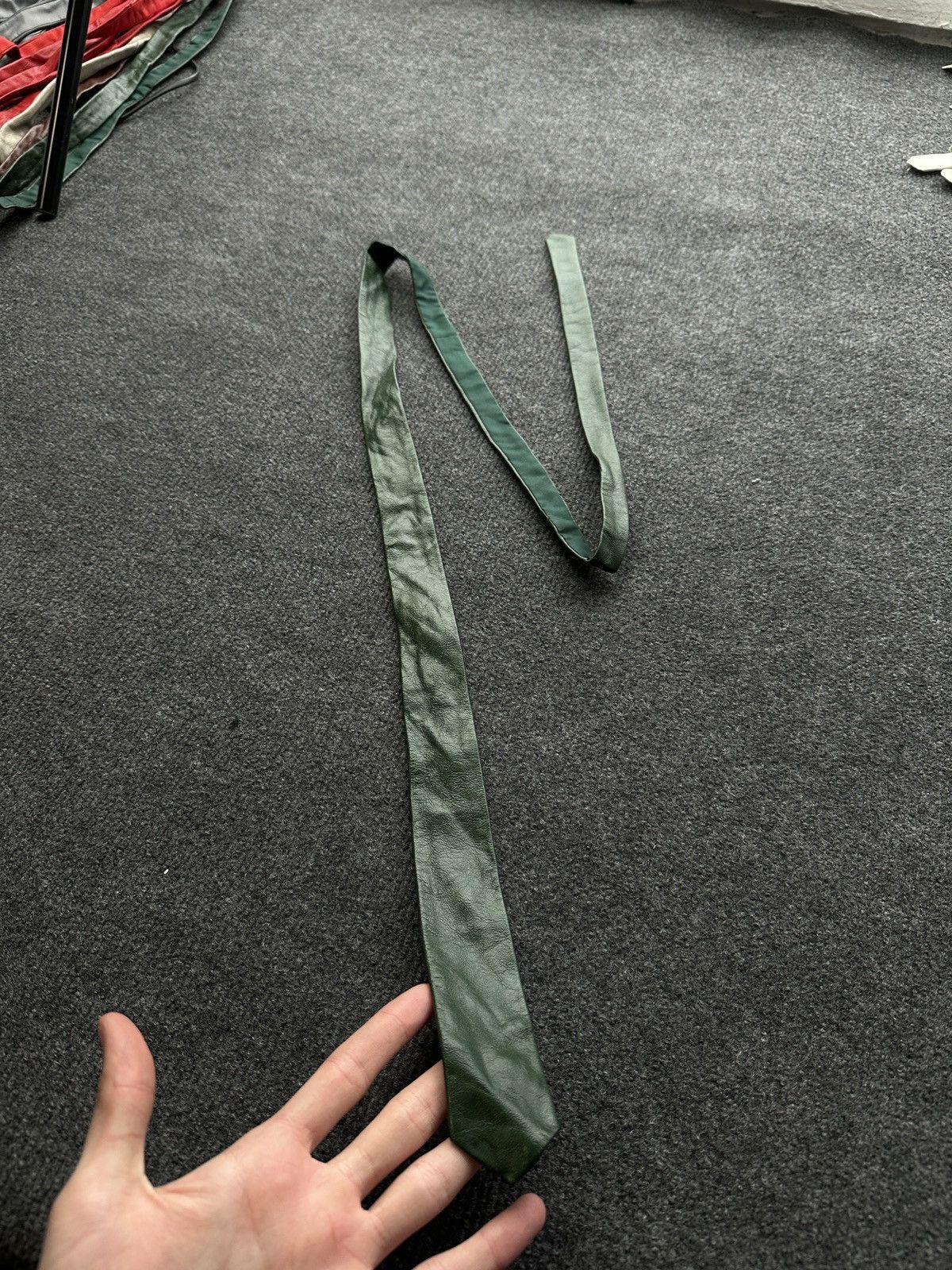 Other 🚨 LEATHER GREEN ITALY TIE LUXURY VNTG RARE OLD MONEY Size ONE SIZE - 1 Thumbnail