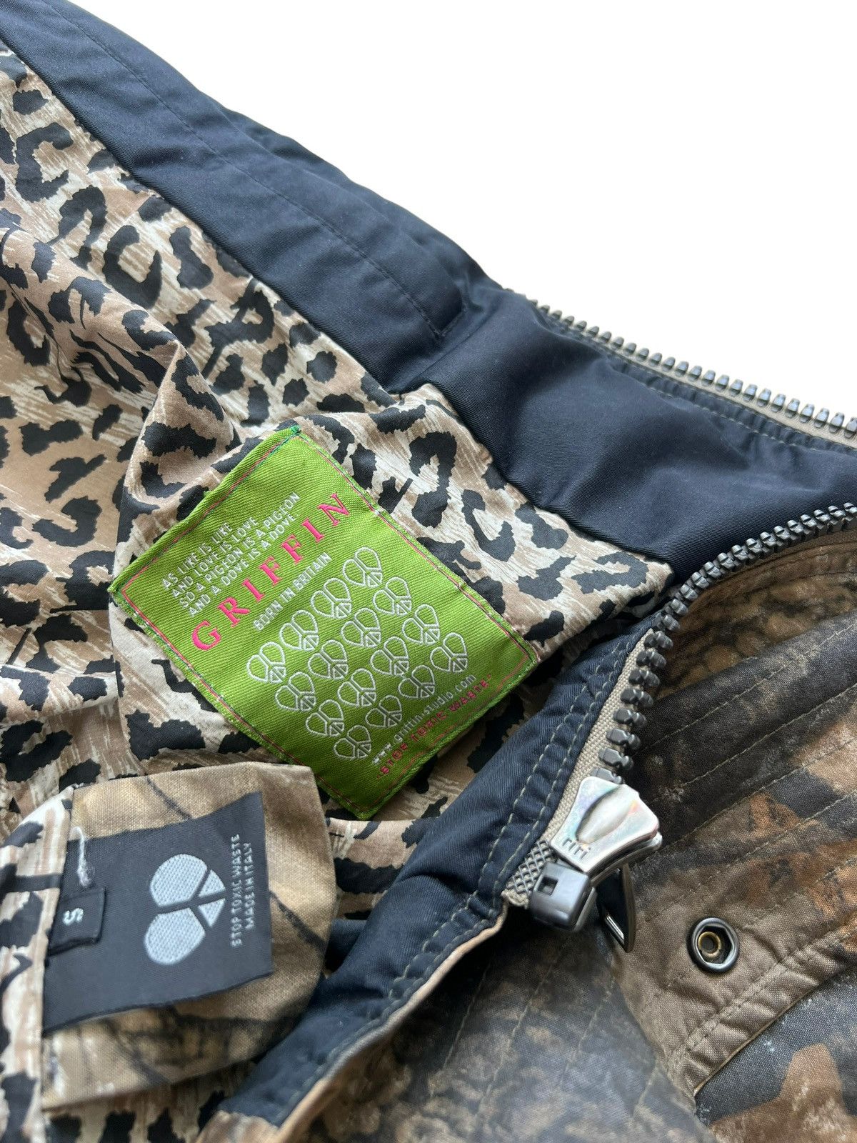 Griffin Vintage Griffin Brits X Realtree Camo Waxed Belted Jacket Size US S / EU 44-46 / 1 - 25 Thumbnail