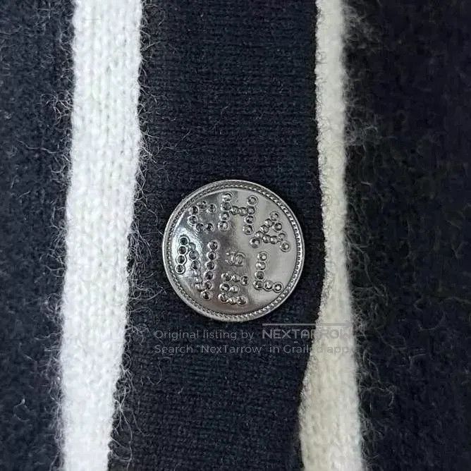 Chanel Chanel 21b classic black and white panda cashmere jacket Size XS / US 0-2 / IT 36-38 - 4 Thumbnail