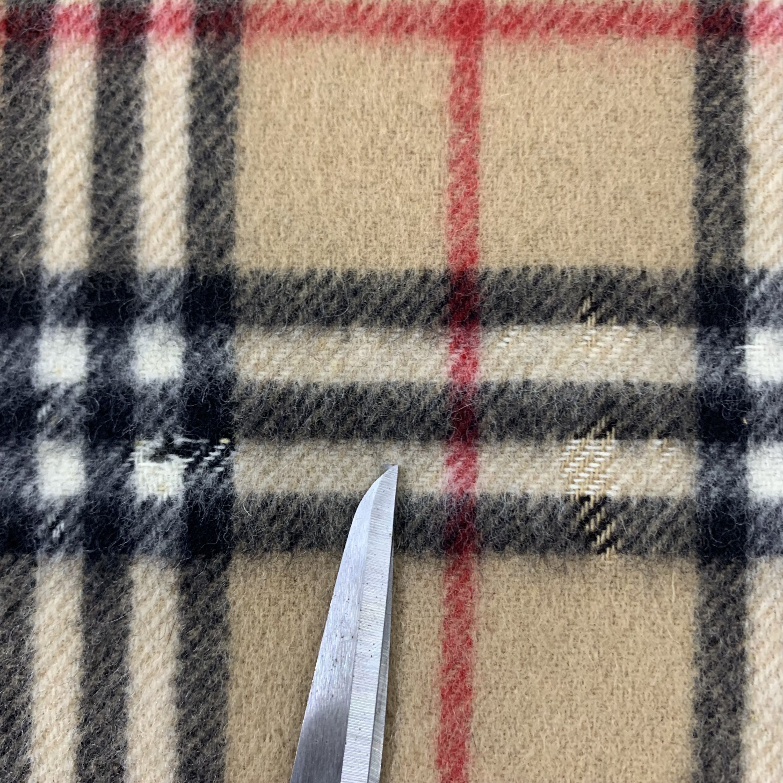 Burberry Burberry Scarf Wool Muffler Neck Wrap BL9314 Size ONE SIZE - 6 Thumbnail