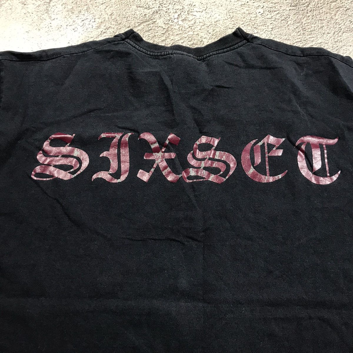 Vintage Vintage 90s Doom Records Graphic Tee Sun Faded Grunge Slim L Size US L / EU 52-54 / 3 - 5 Thumbnail