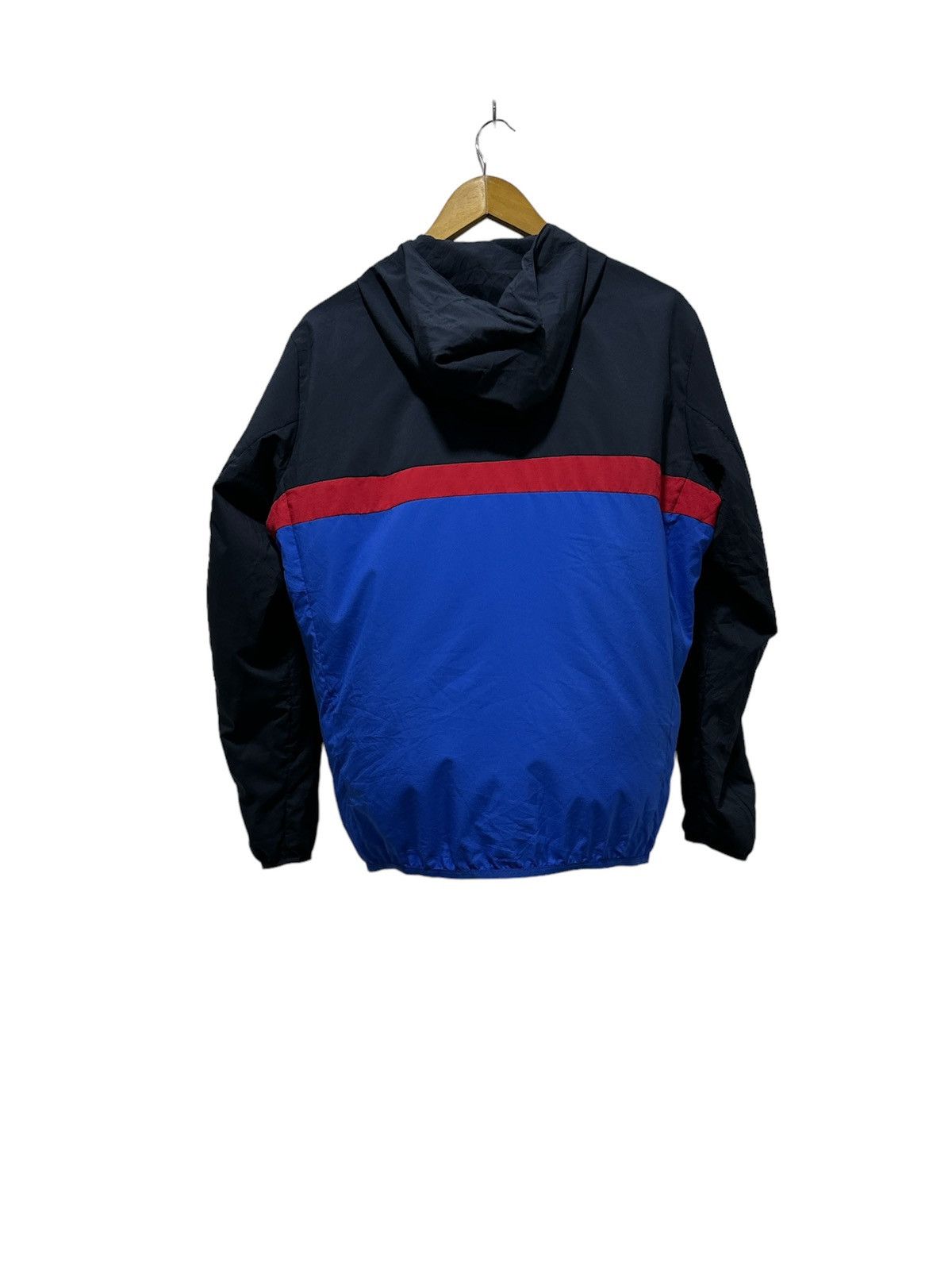 JW Anderson J.W.Anderson X Uniqlo Windbreaker Jacket 3 color Design Size US L / EU 52-54 / 3 - 2 Thumbnail