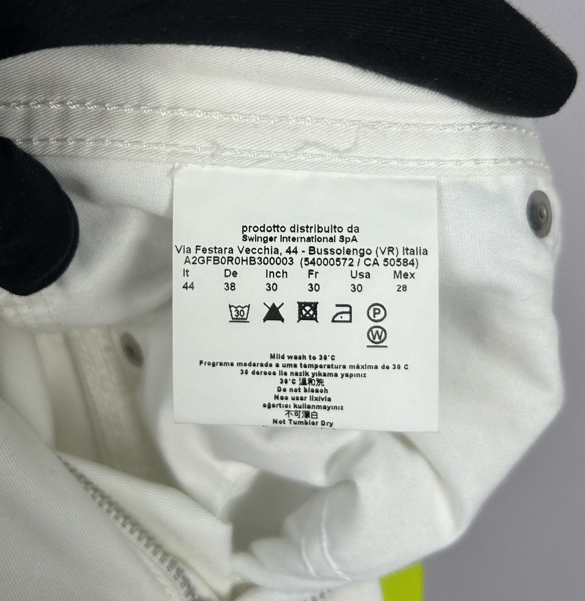 Versace × Versace Jeans Couture Versace Jeans White Jeans Pants Sz W30 L34 NWT Luxury Size US 30 / EU 46 - 10 Thumbnail