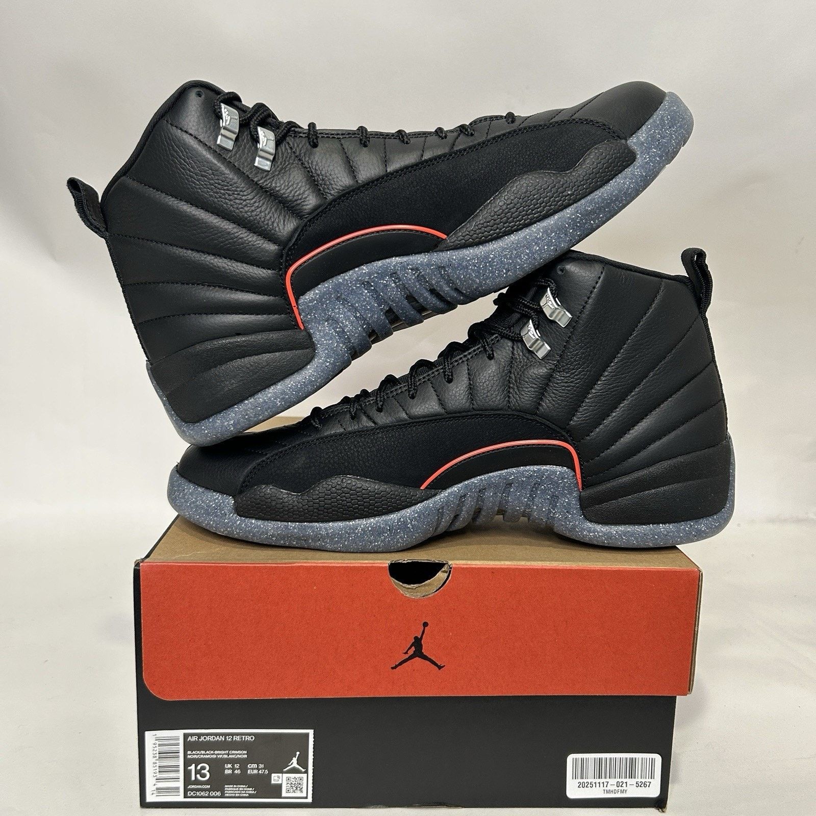 Jordan Brand Nike Air Jordan 12 Retro Utility "Grind/Bright Crimson" Size US 13 / EU 46 - 3 Thumbnail