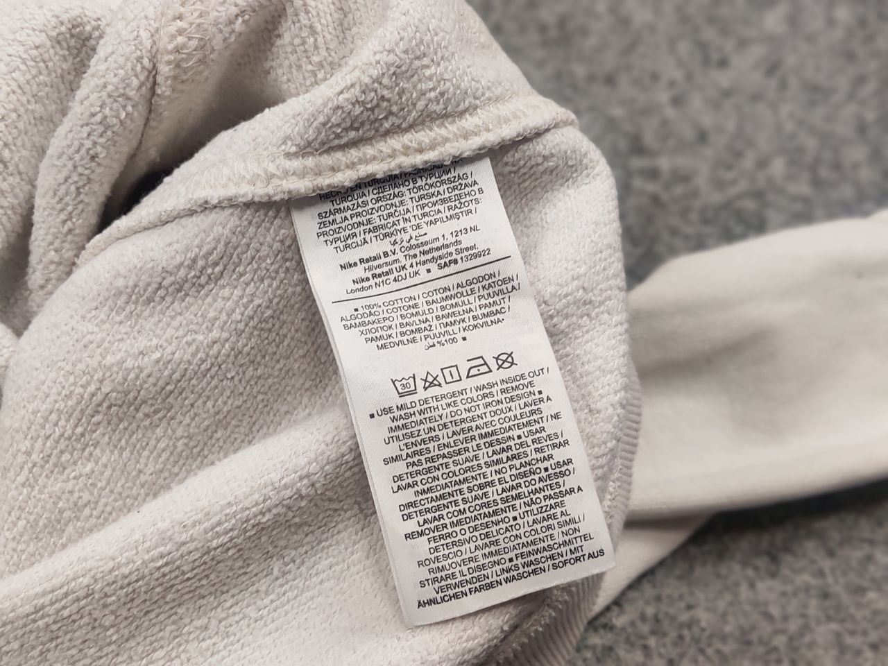 Nike Nike Vintage embroidered big center swoosh logo Beige Hoodie Size US M / EU 48-50 / 2 - 14 Thumbnail
