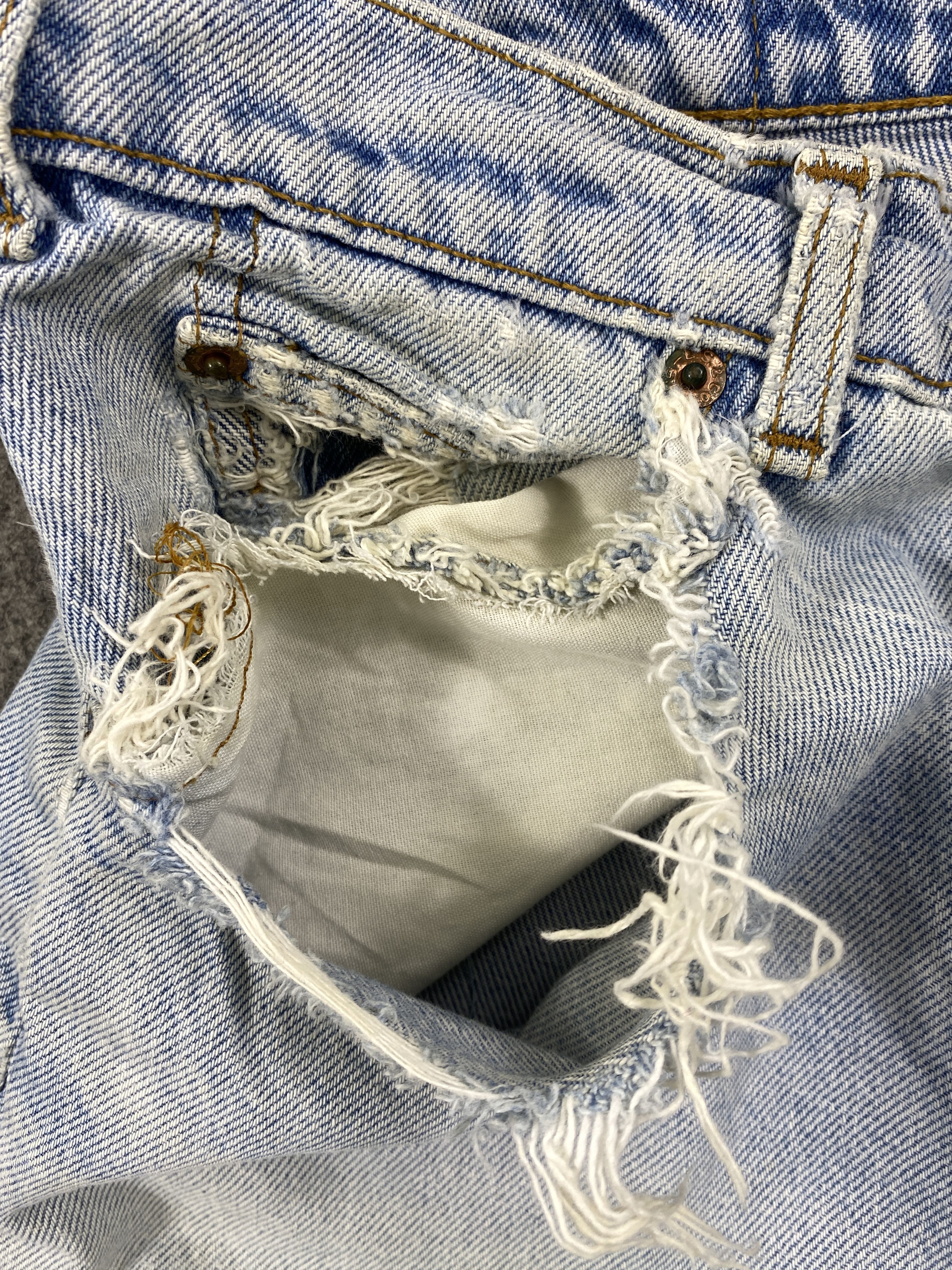 Levi's Light Blue Wash Vintage Levi's 634 Orange Tab 33x26.5 JN1776 Size US 33 - 11 Thumbnail