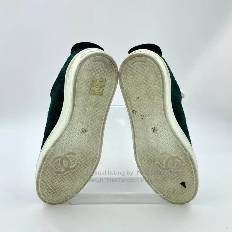 Chanel Chanel Dark green suede lace-on casual flat board shoes Size US 5.5 / IT 35.5 - 5 Thumbnail