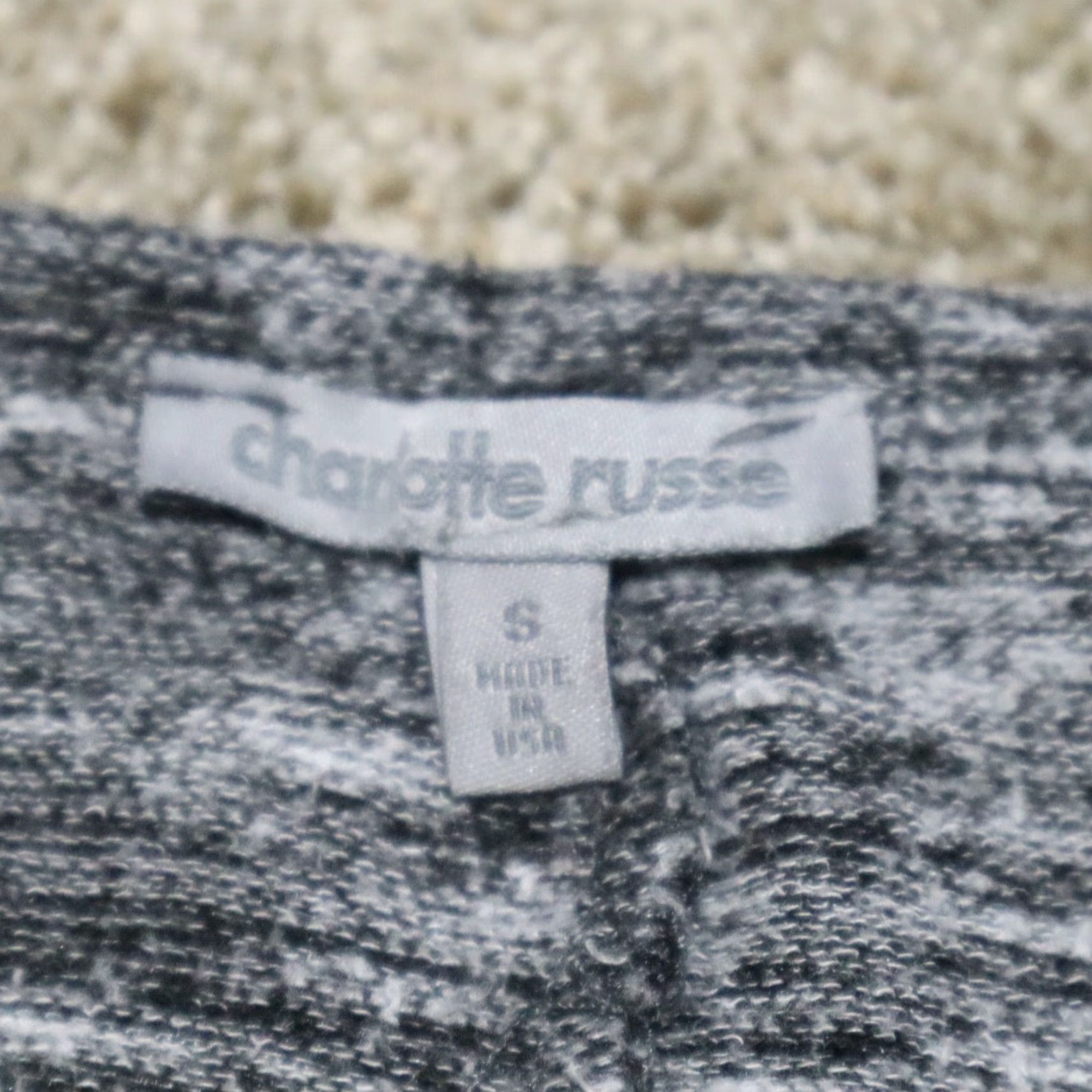 Vintage Charlotte Russe Pullover Blouse Shirt Gray S Womens Small Long Sleeve V-Neck Size S / US 4 / IT 40 - 3 Thumbnail