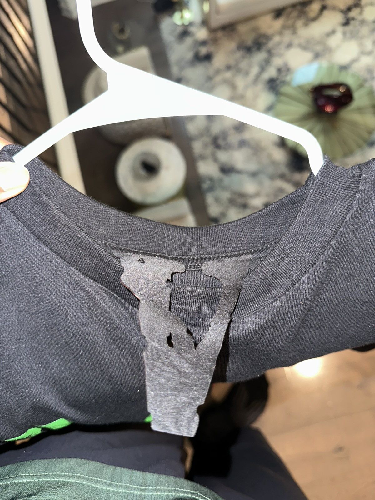 Vlone VLONE Flag Power Graphic T shirt America Black Green Red Size US M / EU 48-50 / 2 - 3 Thumbnail
