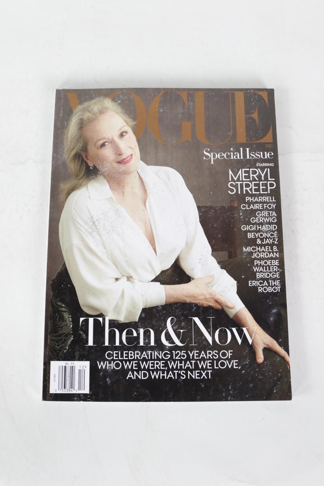 Vogue 2017' Vogue December Meryl Streep Magazine Size ONE SIZE - 1 Thumbnail