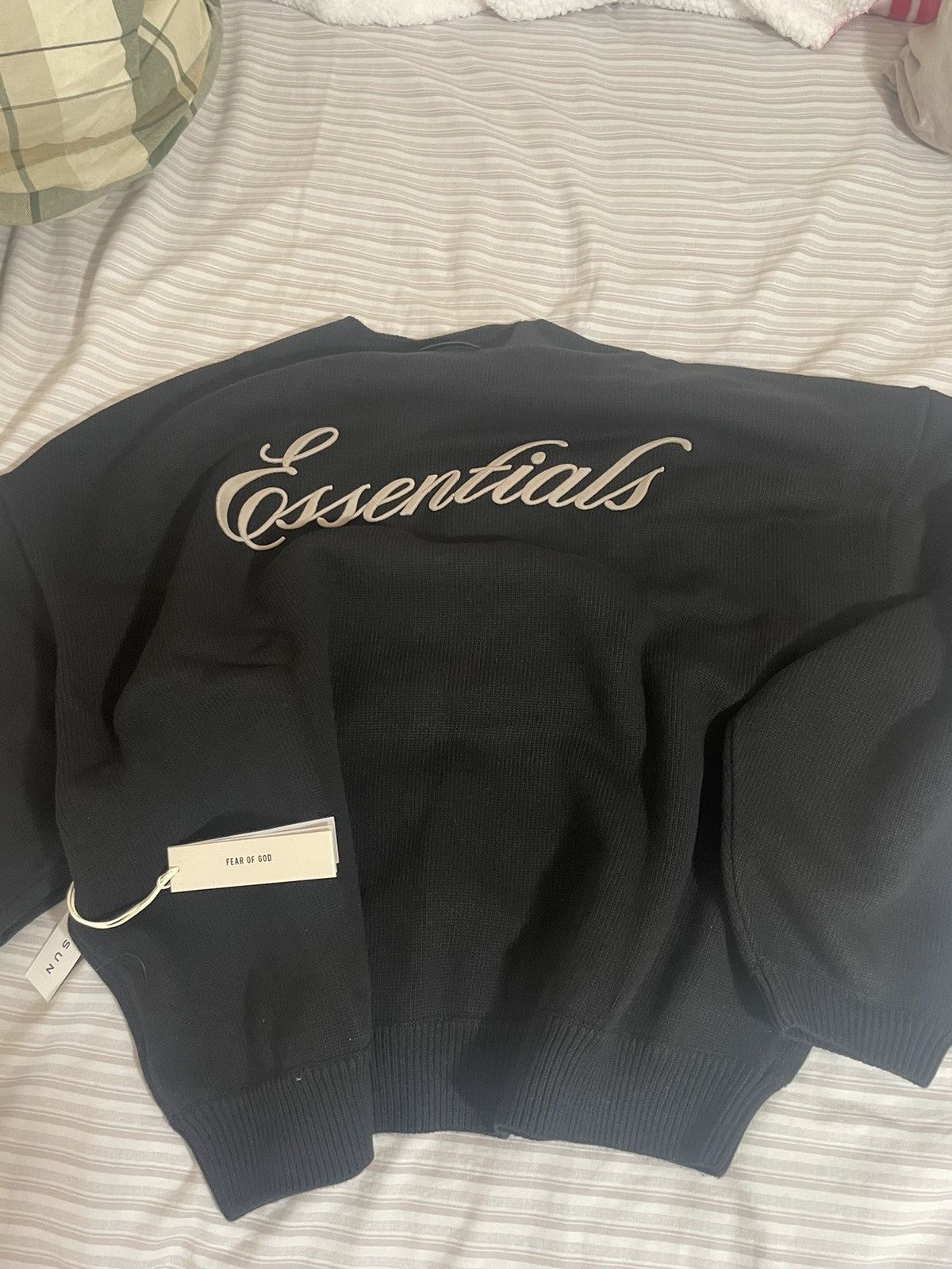 Fear of God Fear of God FW25 Script Crewneck Black Knit Size US XXL / EU 58 / 5 - 1 Thumbnail