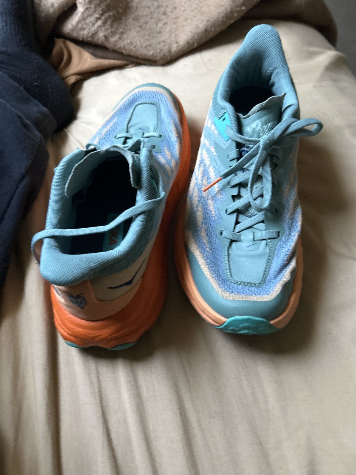 Hoka Hoka special come one xome all Size US 9 / EU 42 - 7 Thumbnail