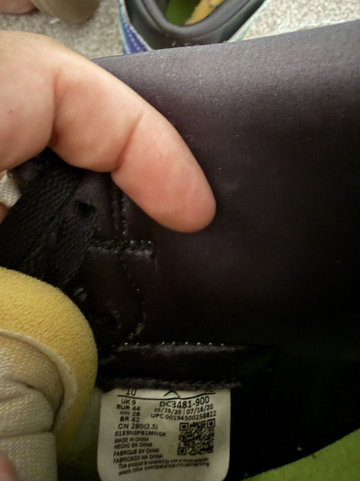 J Balvin × Jordan Brand Jordan one X Jbalvin Size US 10 / EU 43 - 6 Thumbnail