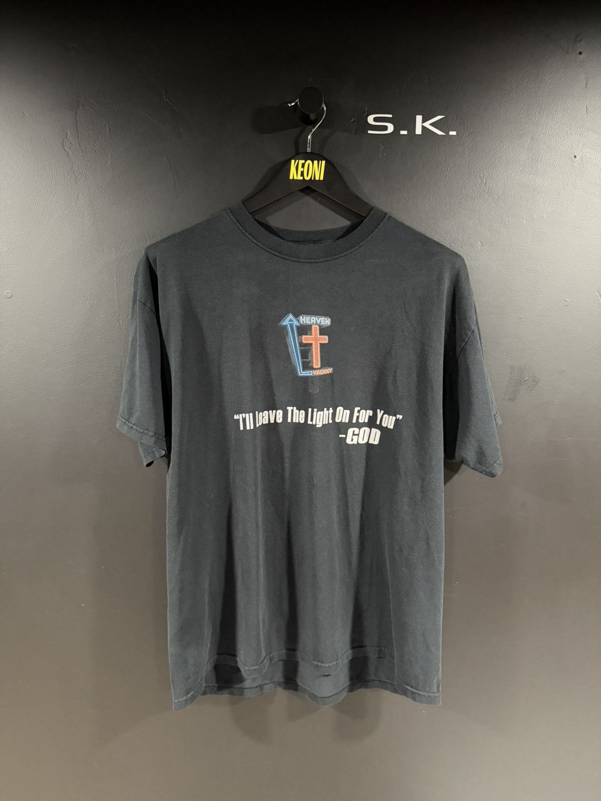 Vintage 2000s Y2K Vintage God Jesus Grunge Humor Fade Graphic Tee XL Size US XL / EU 56 / 4 - 1 Thumbnail