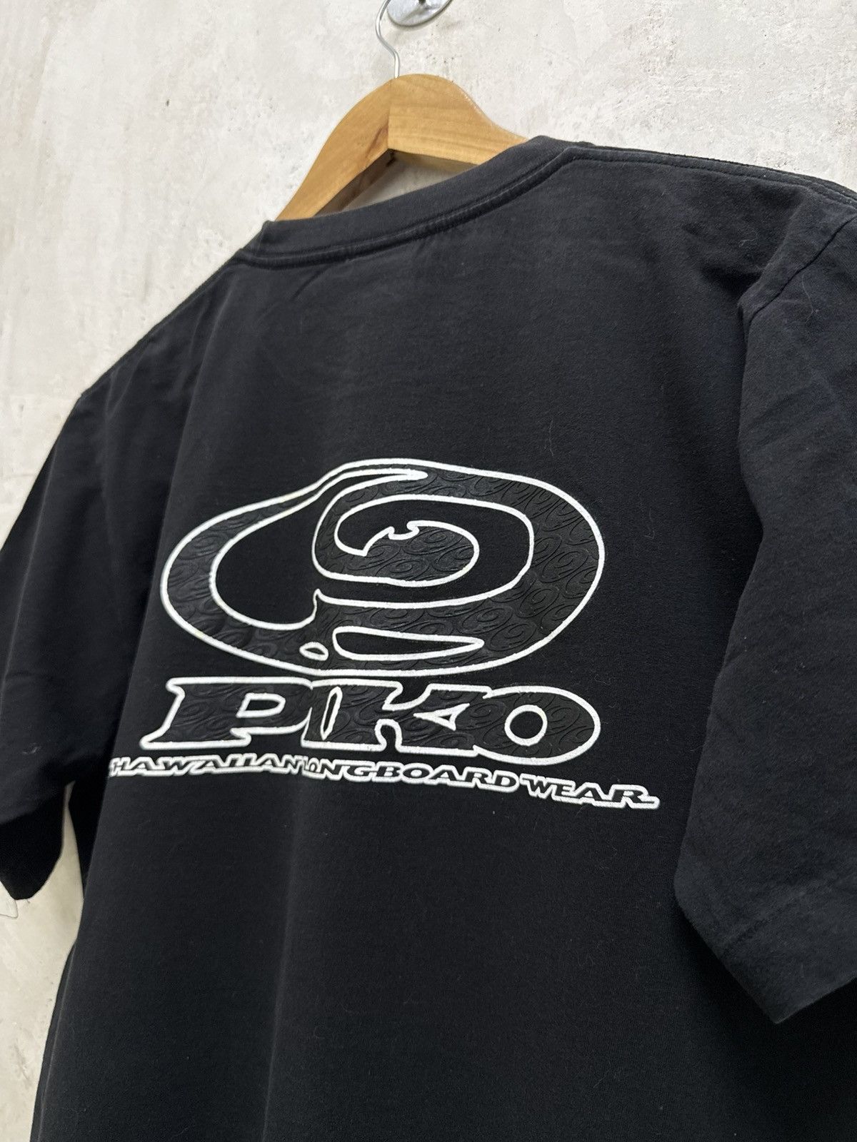 Vintage Vintage Piko Surfwear Backhit Hawaiian Surf Tshirt Size US M / EU 48-50 / 2 - 2 Thumbnail