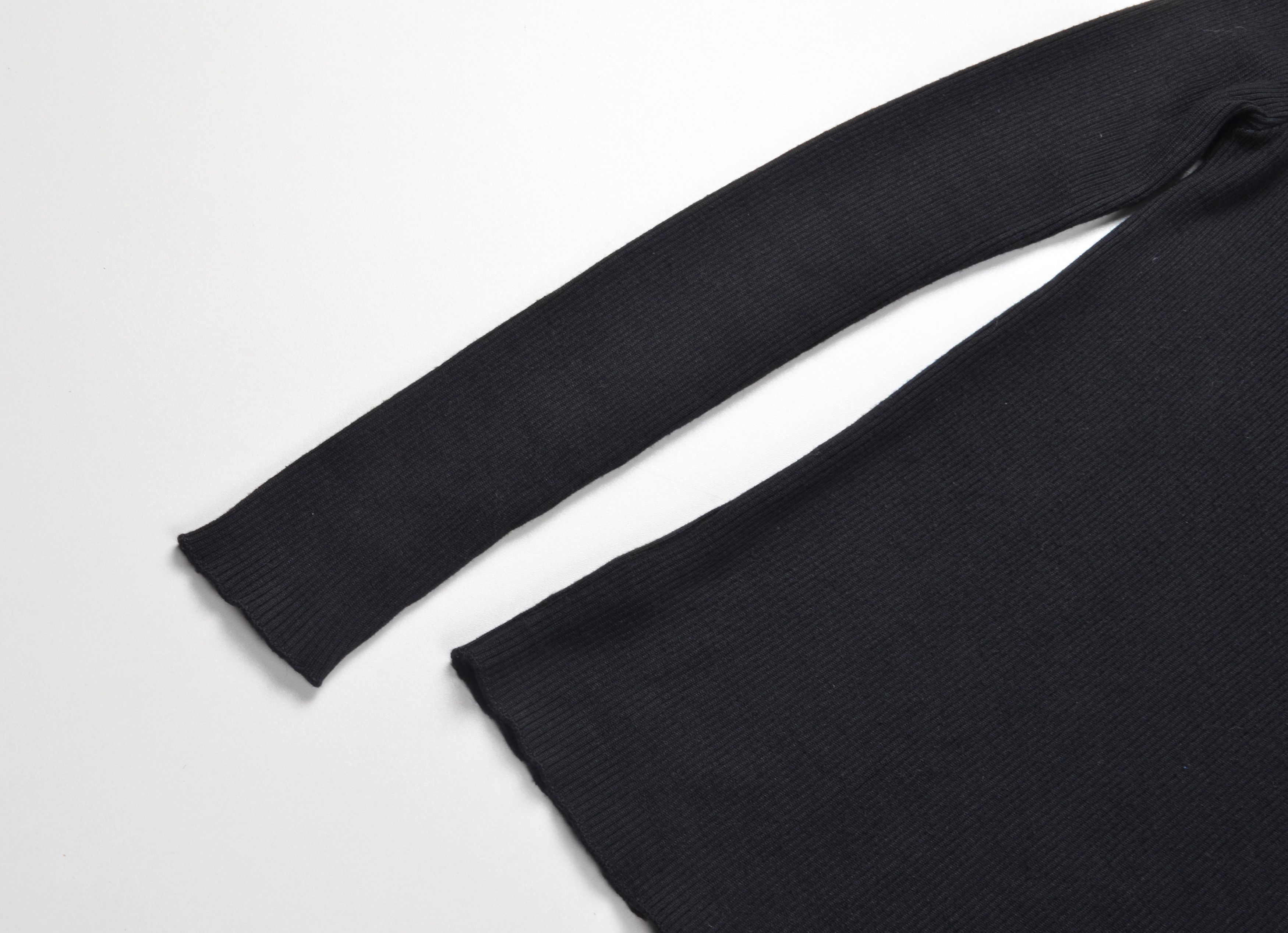 Dolce & Gabbana Vintage Dolce & Gabbana Black Ribbed Knit Turtleneck Sweater Size M / US 6-8 / IT 42-44 - 6 Thumbnail