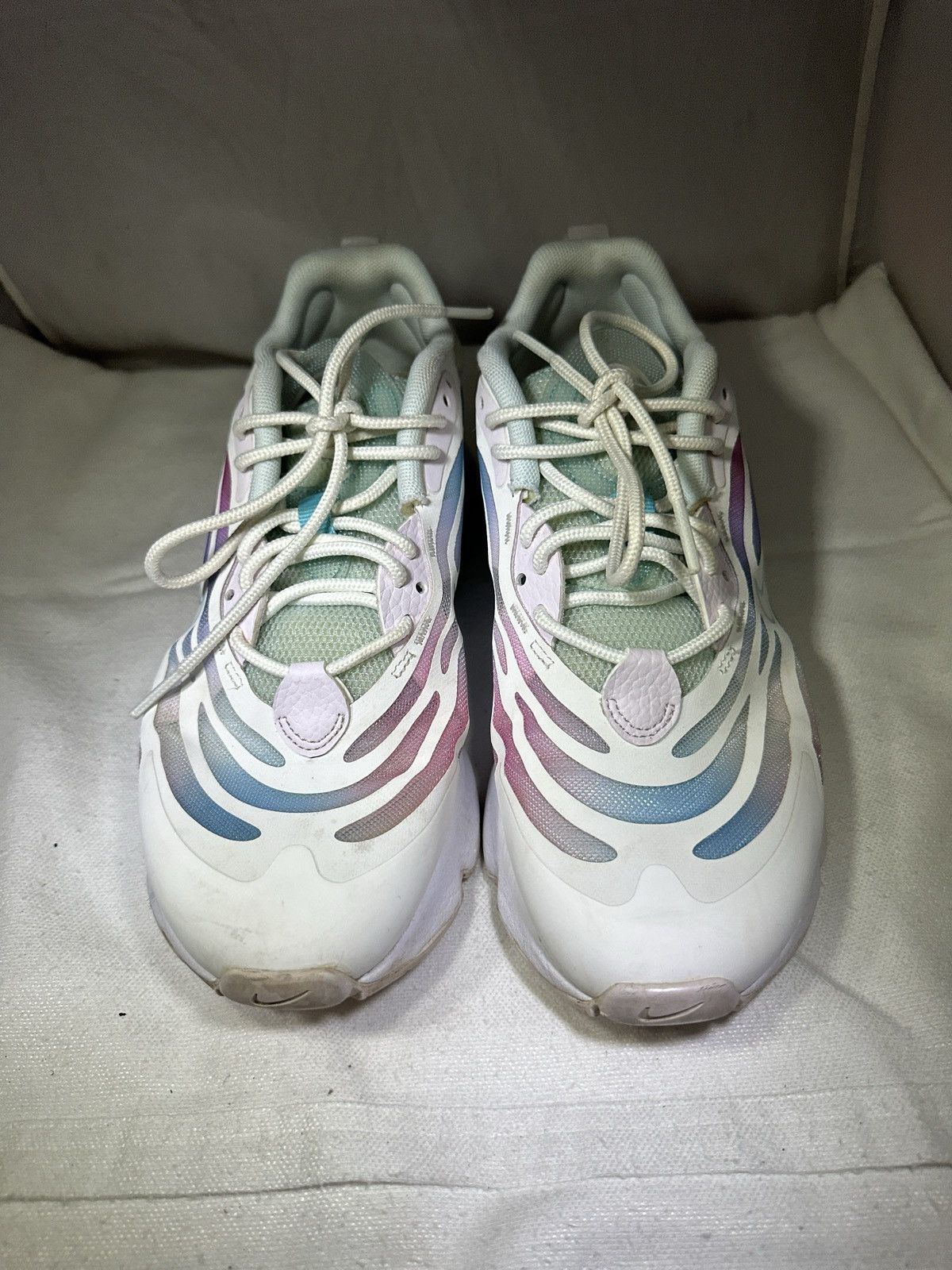 Nike PreOwned Nike Air Max Exosense se White Women's 7 Size US 7 / IT 37 - 2 Thumbnail
