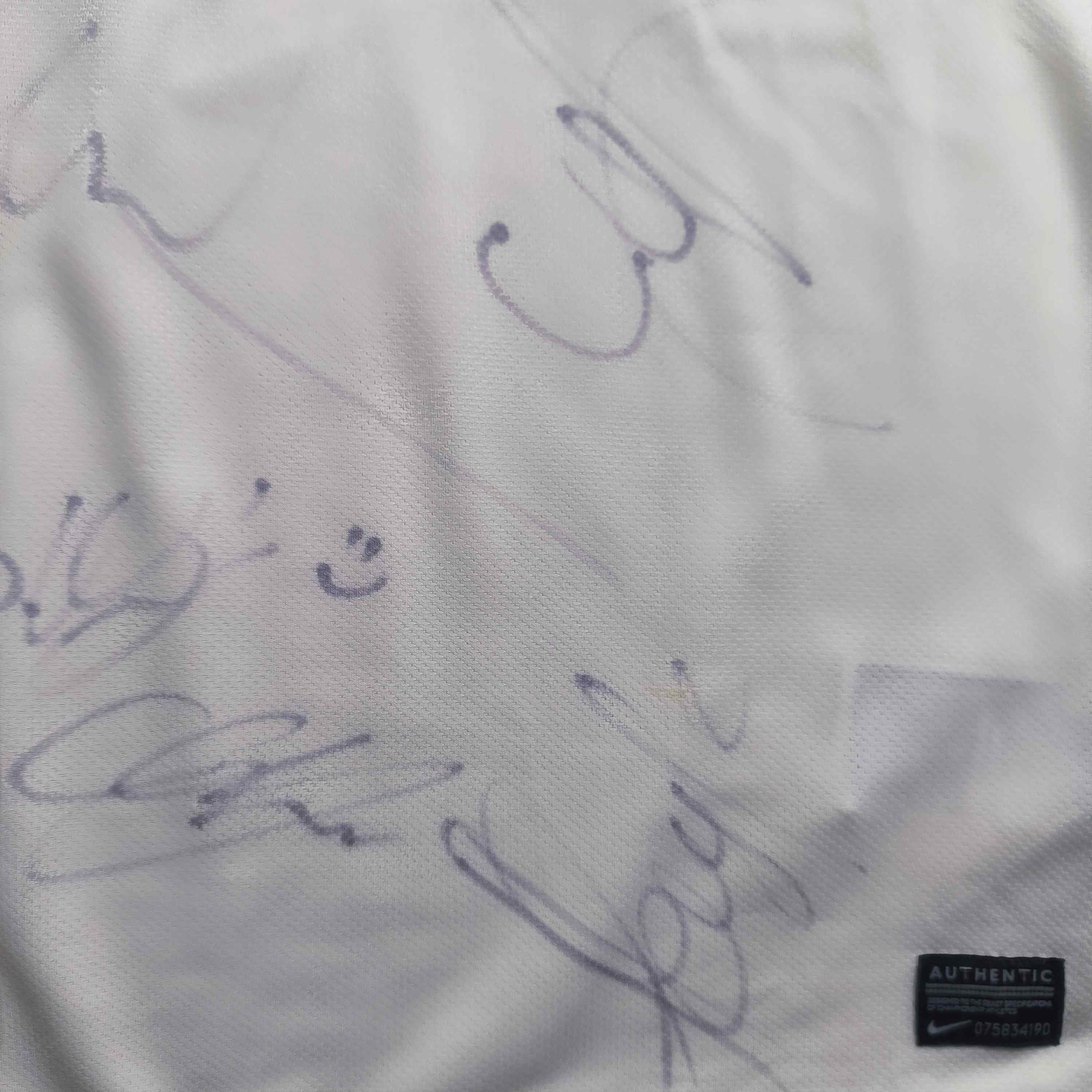 Nike SIGNED Anzhi Makhachkala 13-14 third Diarra football jersey Size US S / EU 44-46 / 1 - 7 Thumbnail