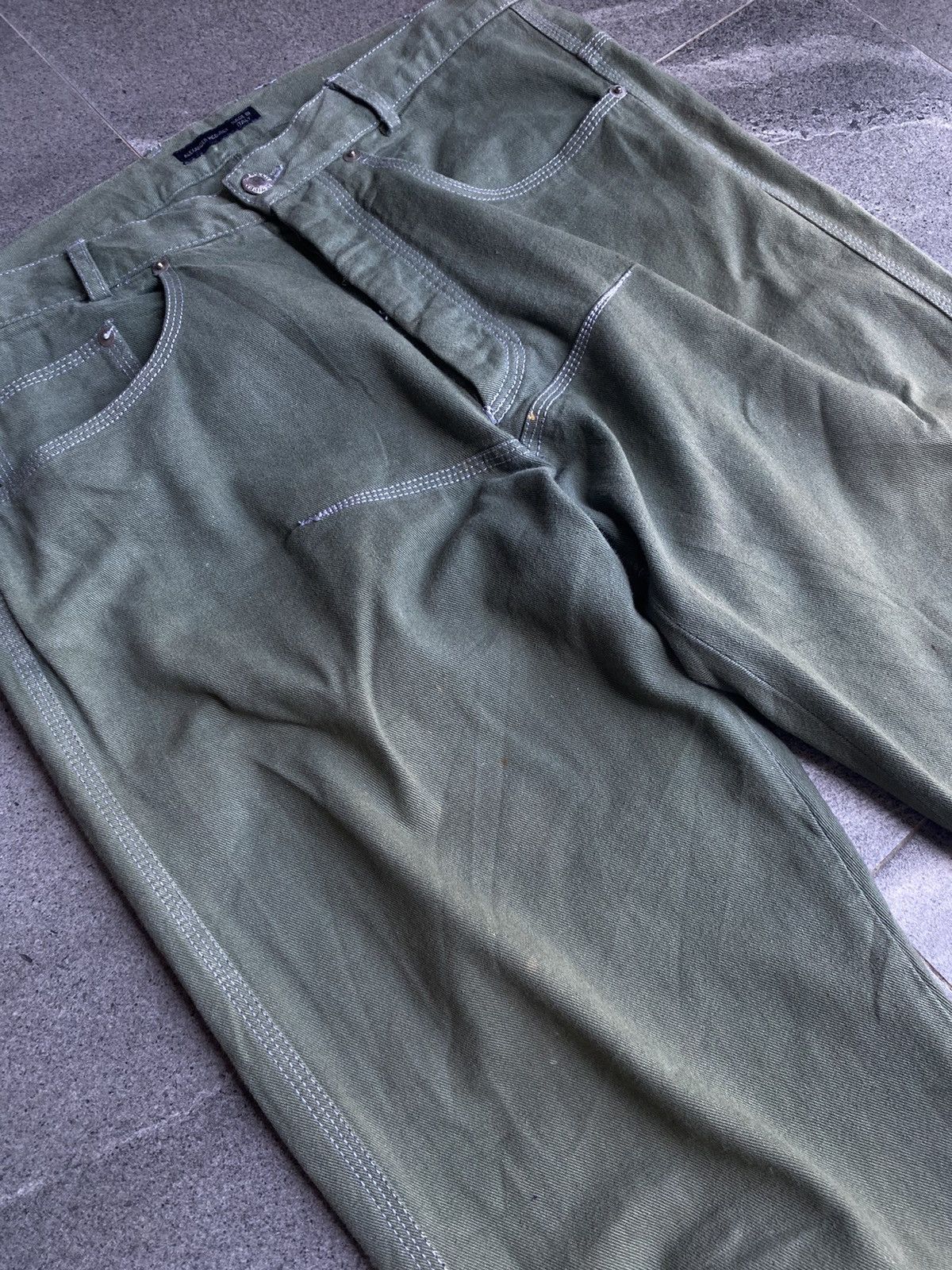 Alexander McQueen Alexander McQueen Green Twill Pants Size US 34 / EU 50 - 3 Thumbnail