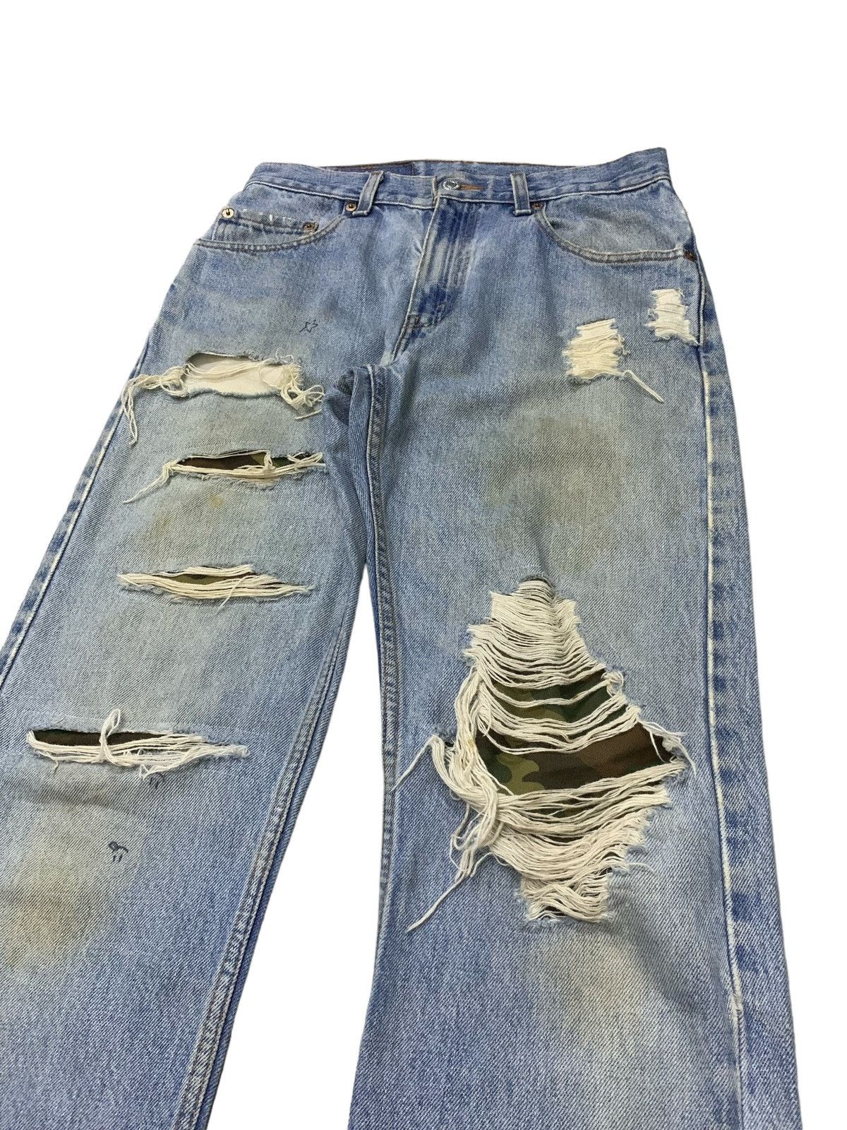 Hysteric Glamour × Levi's Vintage Levis 505 Distressed Camo Patch Inside Jeans Size US 29 - 6 Thumbnail