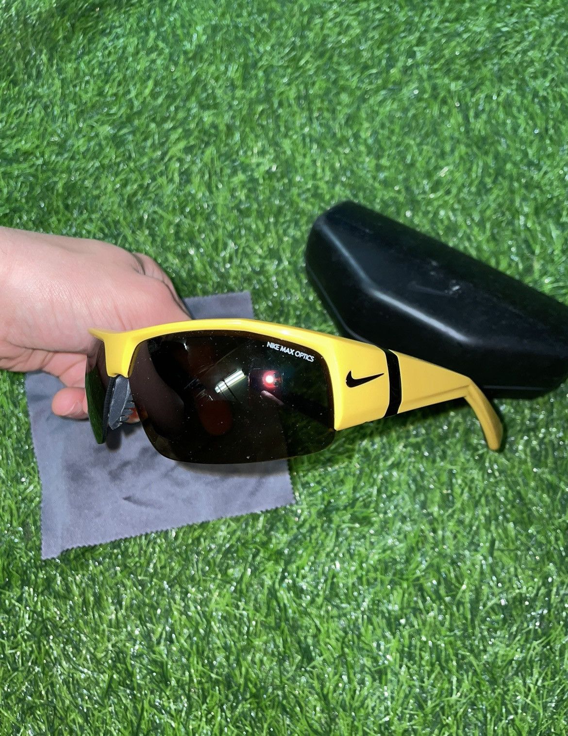 Nike nike max optics Athletic Sports sunglasses Size ONE SIZE - 2 Thumbnail