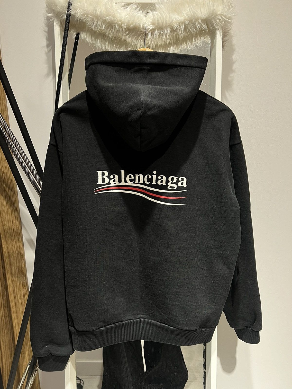 Balenciaga 🚨Balenciaga Black hoodie Political Campaign logo Size US M / EU 48-50 / 2 - 2 Thumbnail