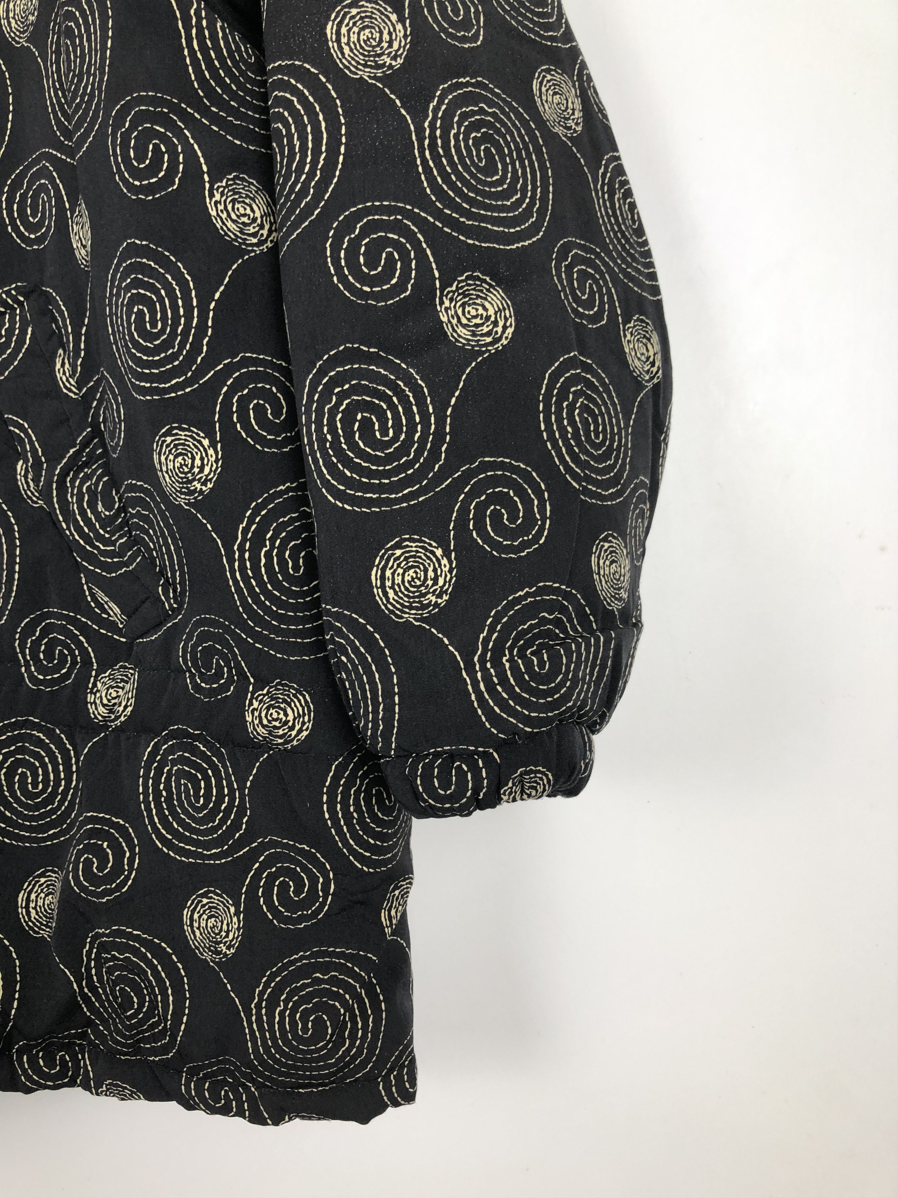 Japanese Brand Vintage Japanese Brand Pop Art Zipper Jacket J1708 Size US L / EU 52-54 / 3 - 5 Thumbnail