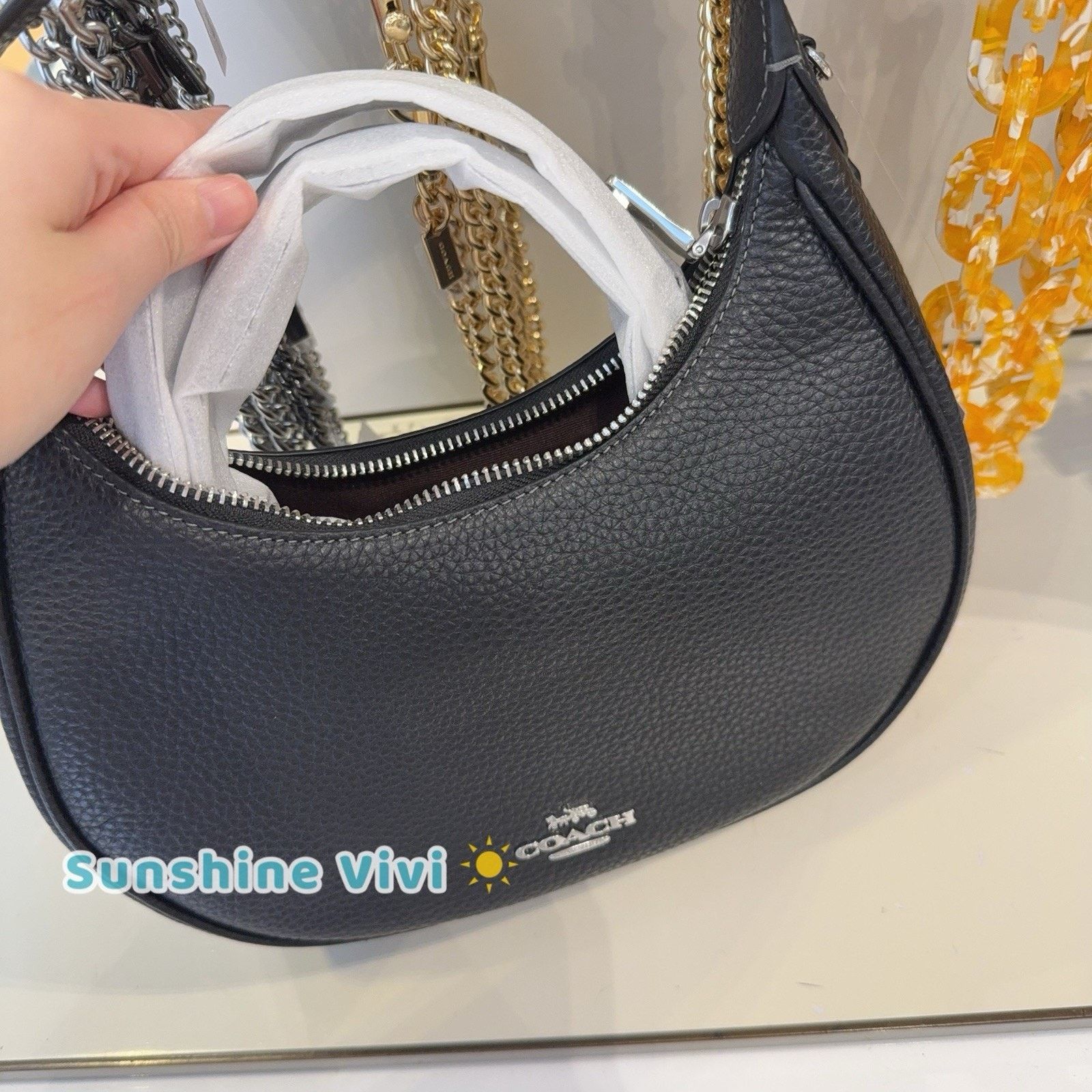 Coach NWT Coach Emily Shoulder Bag Silver/Black CDW87 leather Size ONE SIZE - 5 Thumbnail