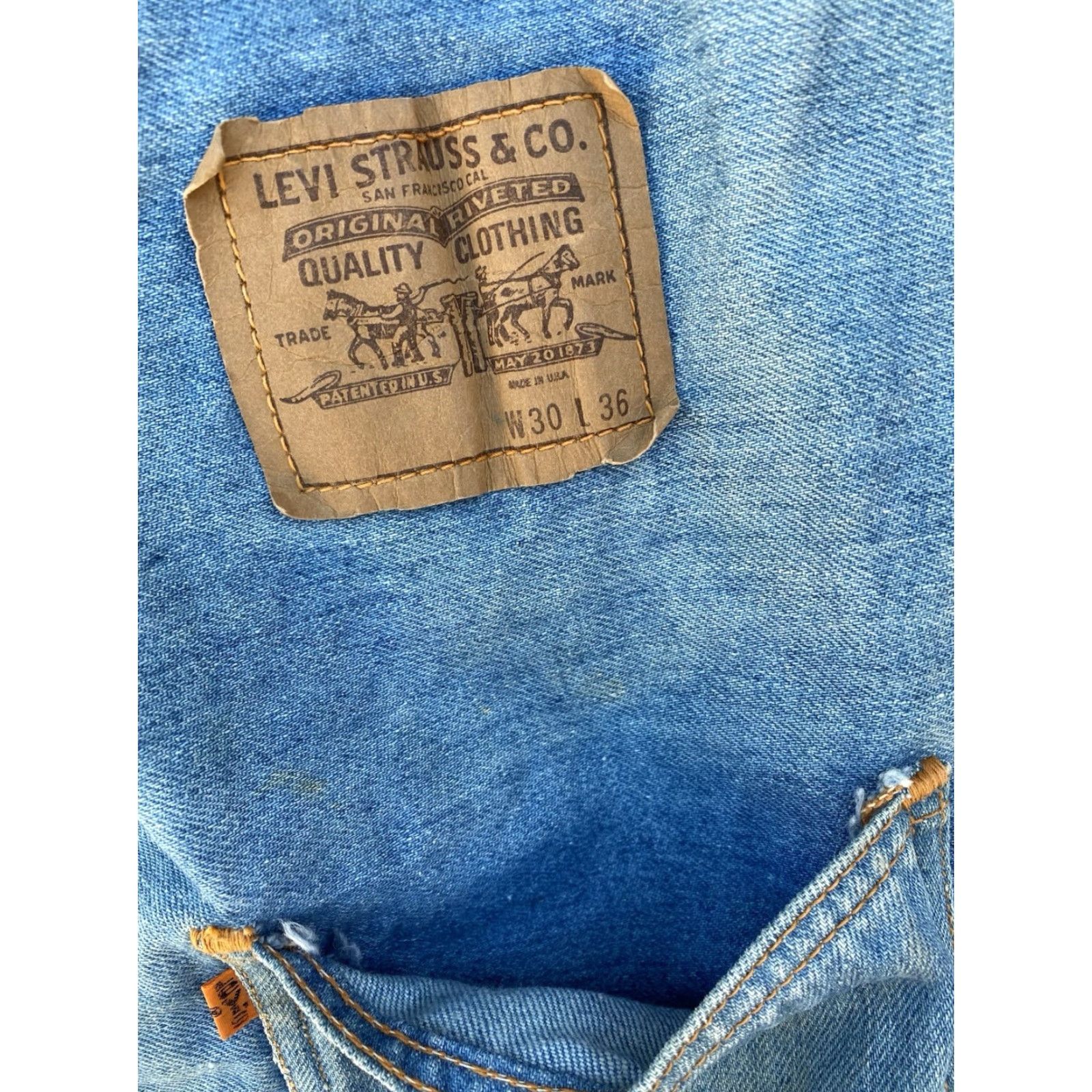 Denime VINTAGE Levi’s Orange Tab Denim Drawstring Sling Bag Shoulder Bag Worn Levis Size ONE SIZE - 3 Thumbnail