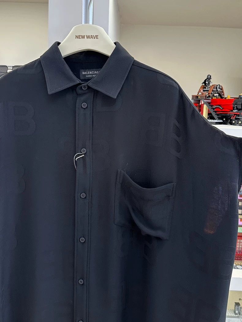 Balenciaga Balenciaga dark grain, double B lock and full print jacket Size US XXS / EU 40 - 4 Thumbnail
