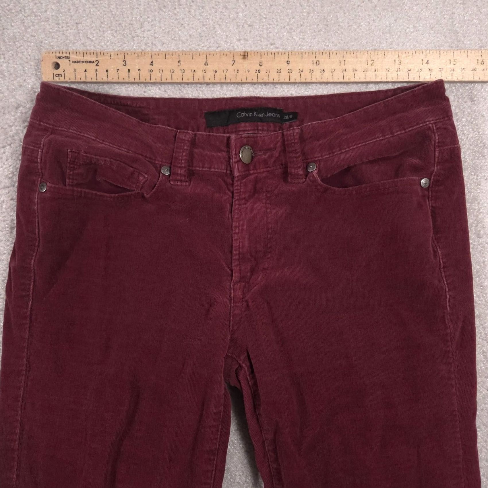 Vintage Calvin Klein Jeans Pants Womens 6 Red Corduroy Ultimate Skinny Jegging Stretch Slim Pocket Logo Button Zip Front Flat Front Casual Fall Womens Size 28" / US 6 / IT 42 - 4 Thumbnail